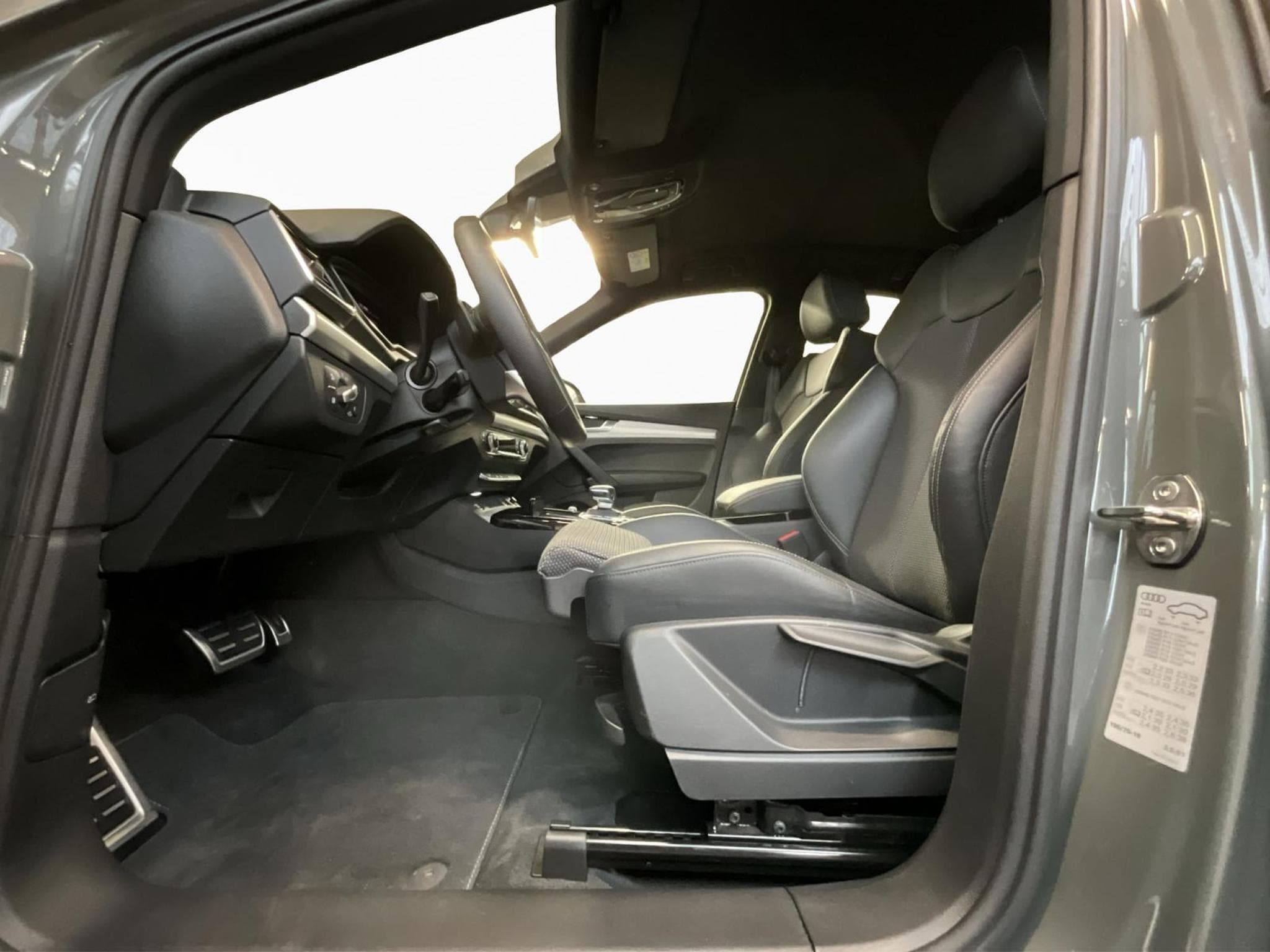 Audi Q5 SB+S-Line+40TDI+Quattro+S-Tronic (2024) - Photo 9