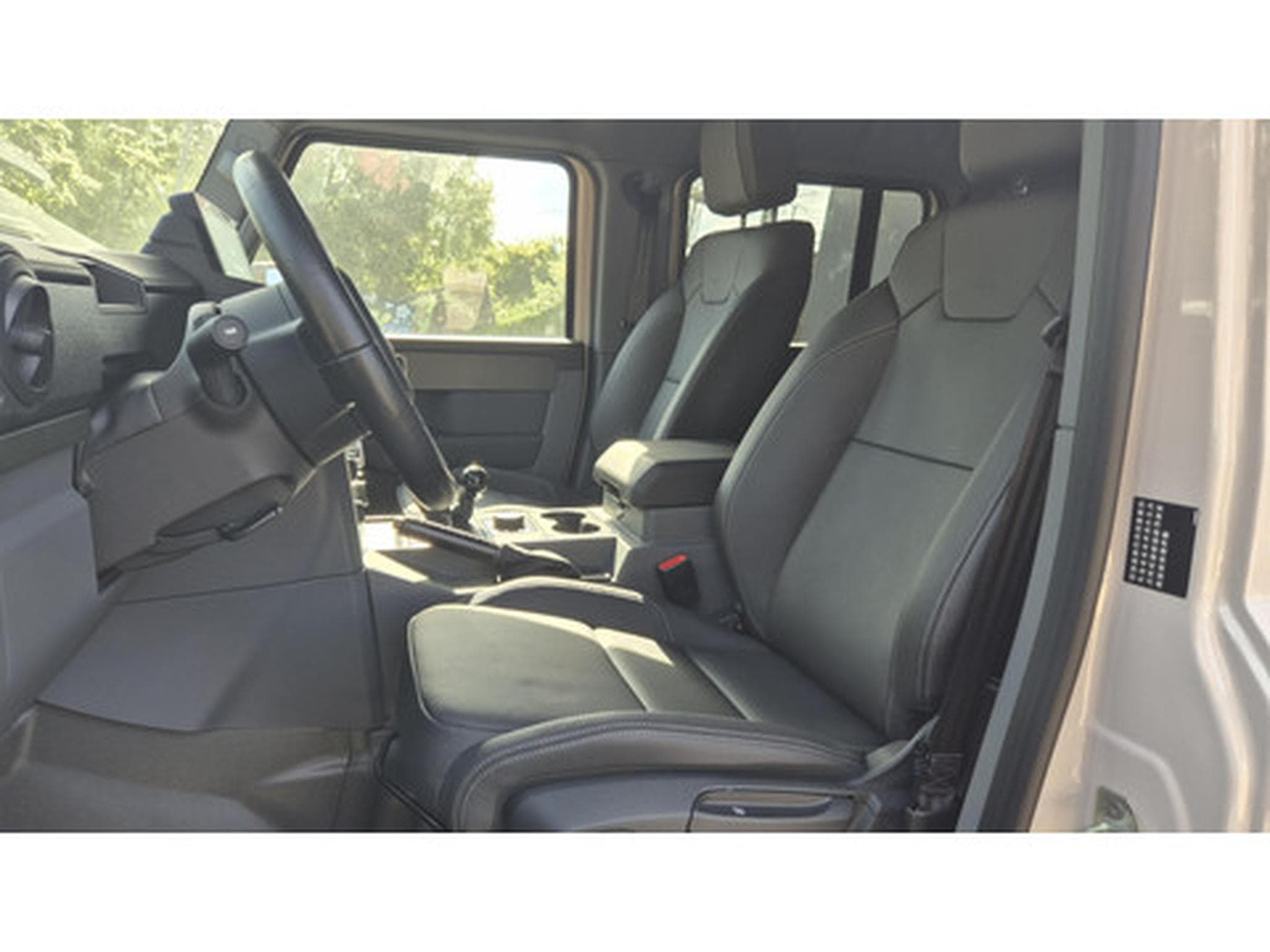 Ineos Grenadier Station Wagon 5 seat 1924 Edition (2026) - Photo 2