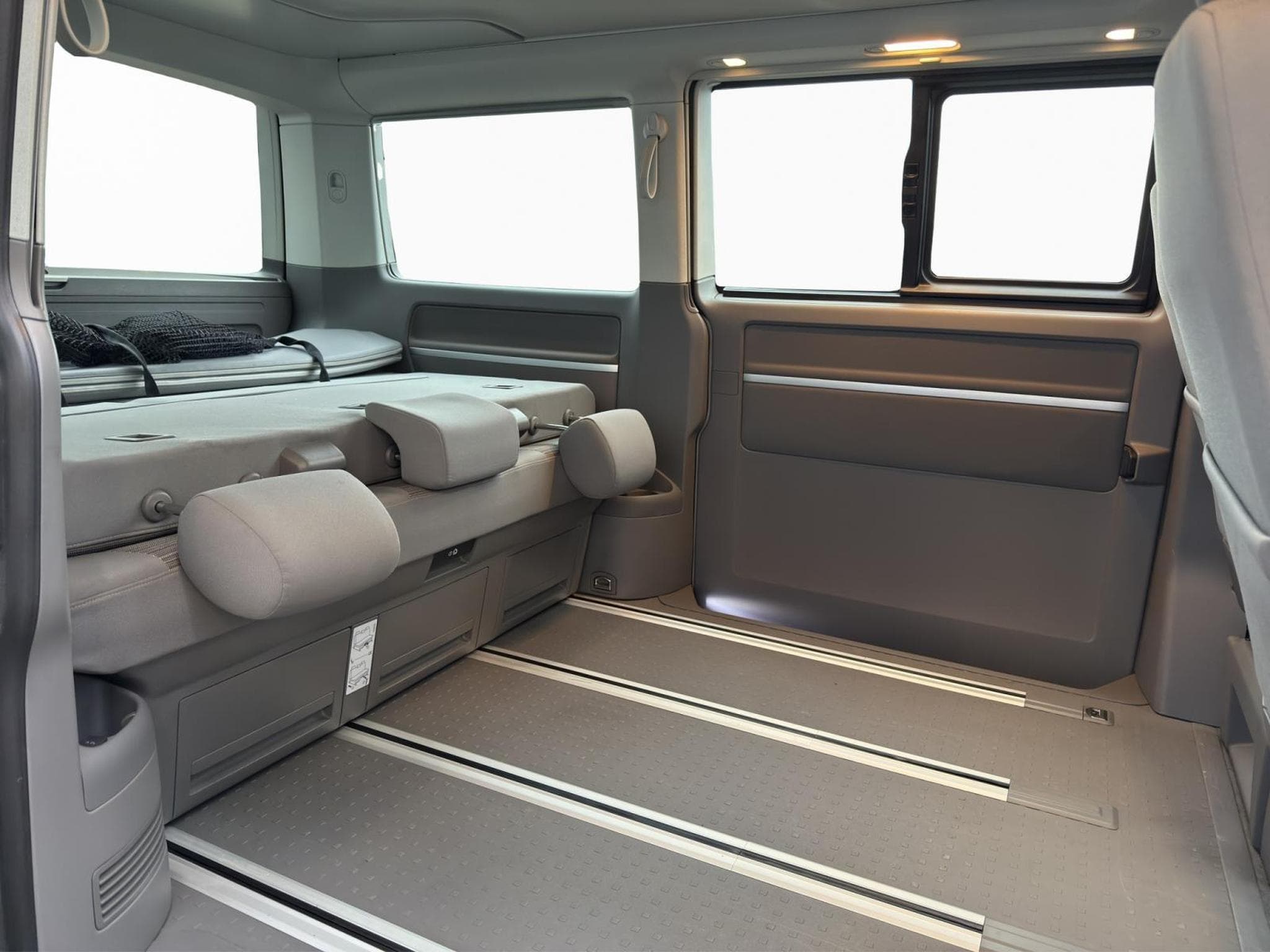 VW T6.1 Beach (2024) - Foto 12