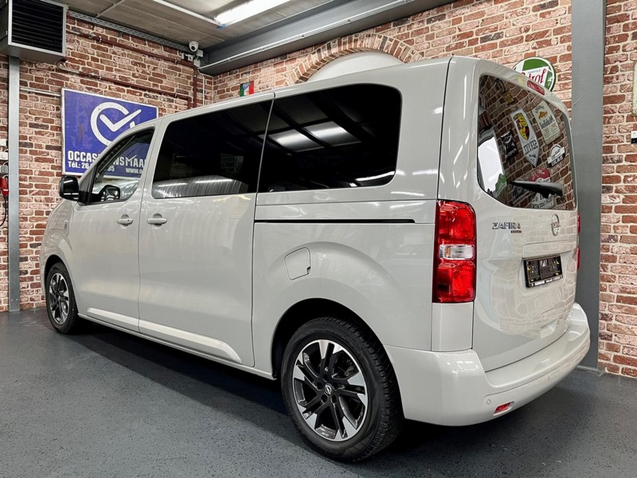 Opel ZAFIRA ZAFIRA LIFE 2.0 D 177cv Auto M-EDITION (8PLACES) (2022) - Photo 2