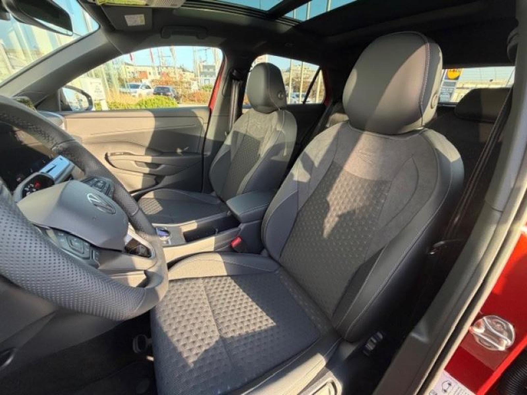 VW T-Roc R-Line (2026) - Photo 12