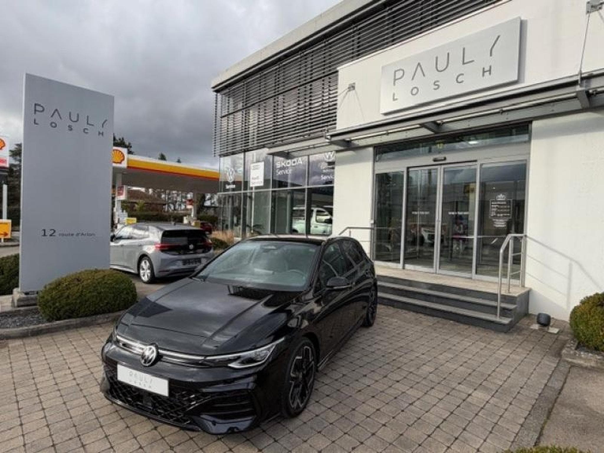 VW Golf R-LINE (2025) - Foto 4