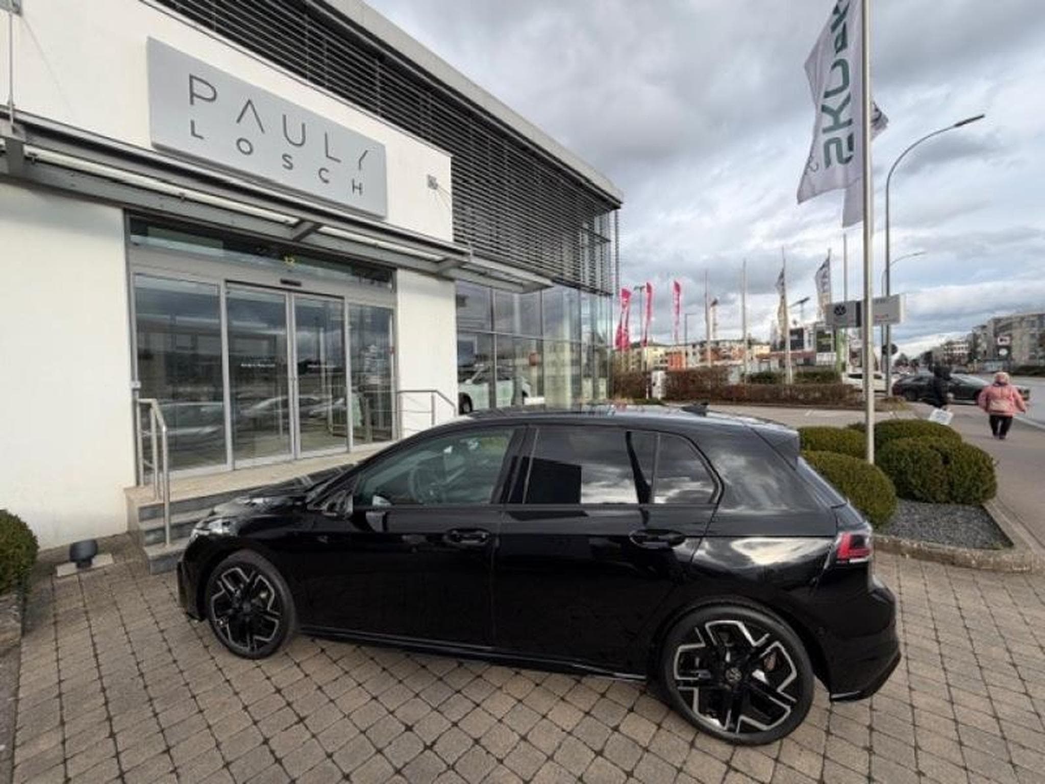 VW Golf R-LINE (2025) - Foto 7