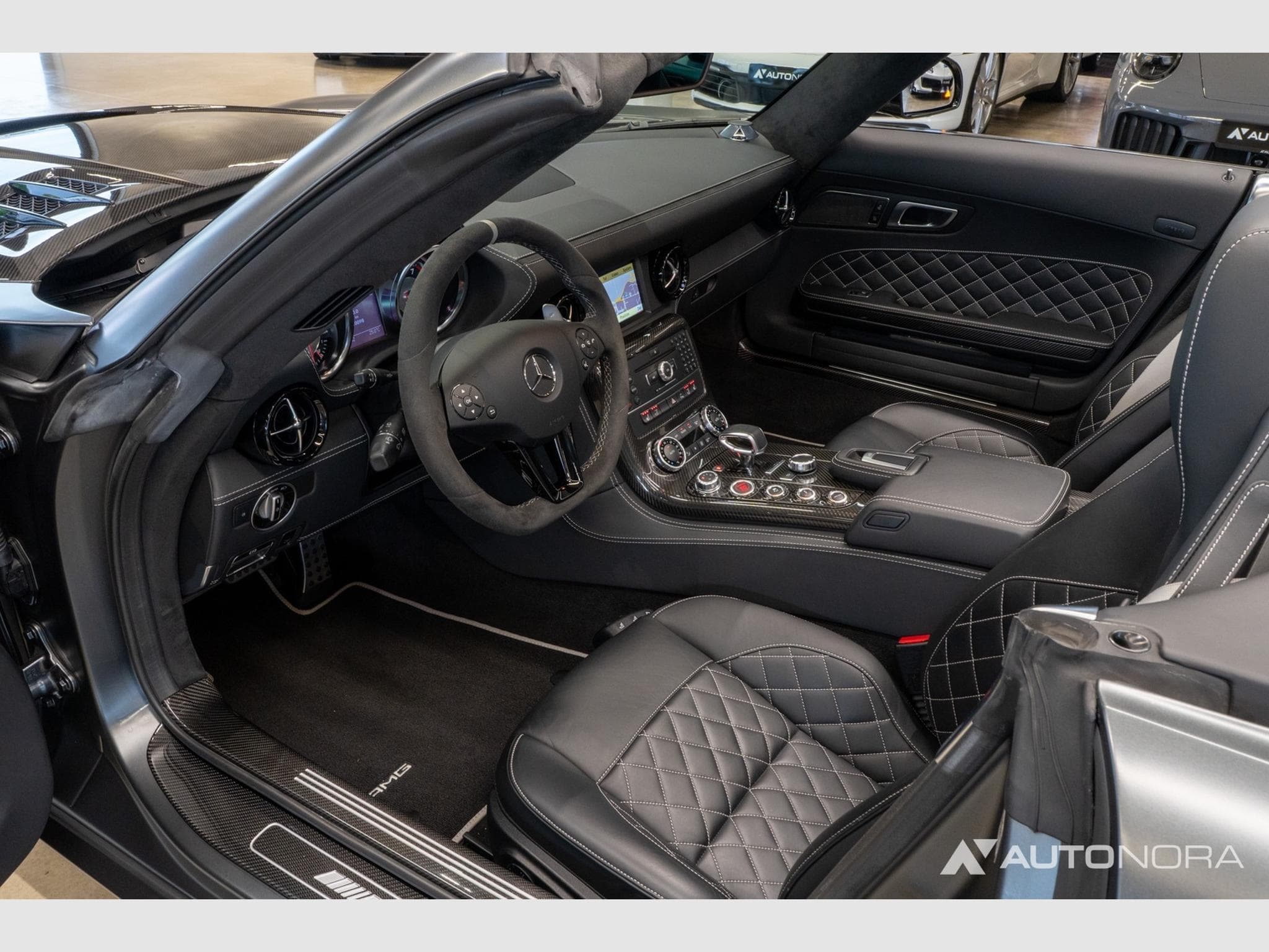 Mercedes SLS AMG GT Final Edition Roadster (2014) - Foto 12