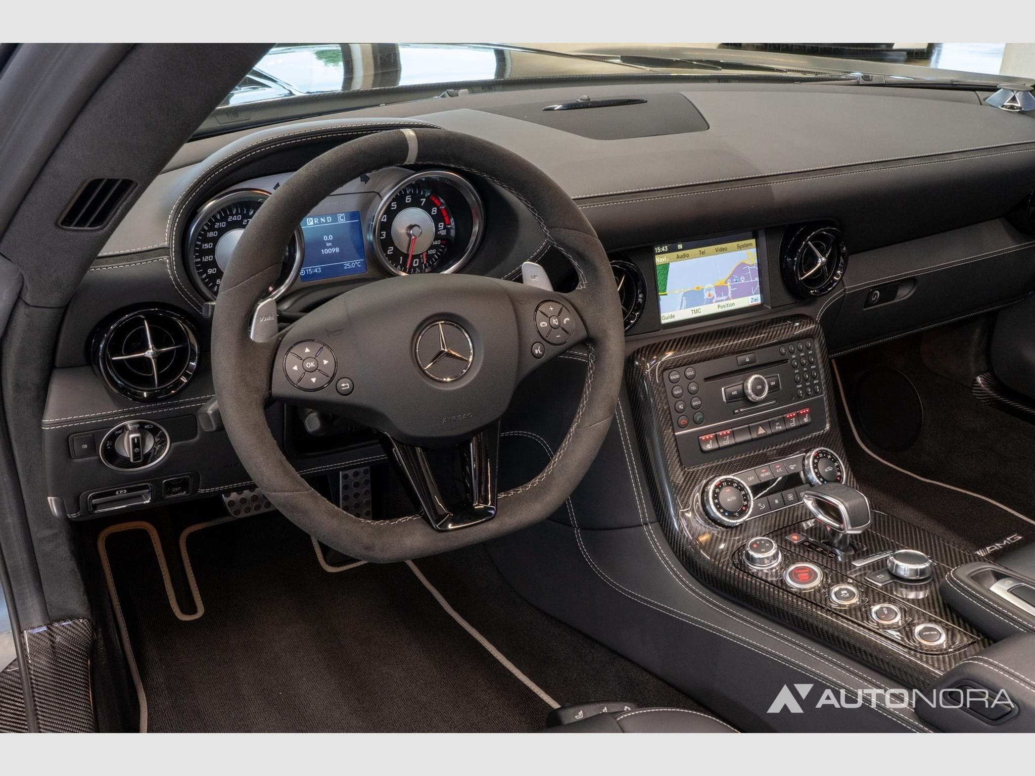 Mercedes SLS AMG GT Final Edition Roadster (2014) - Foto 13