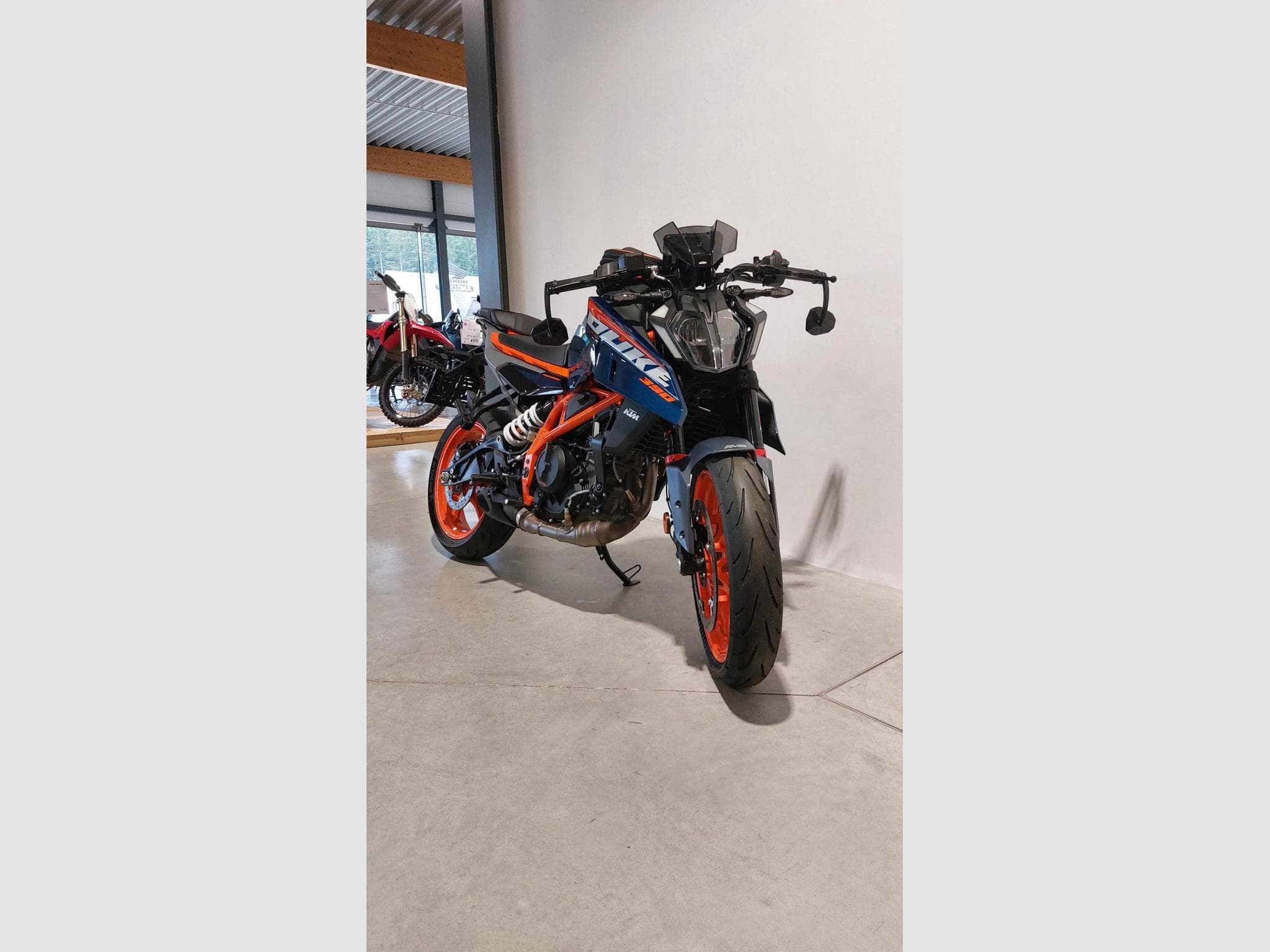KTM Duke 390 (2024) - Foto 2