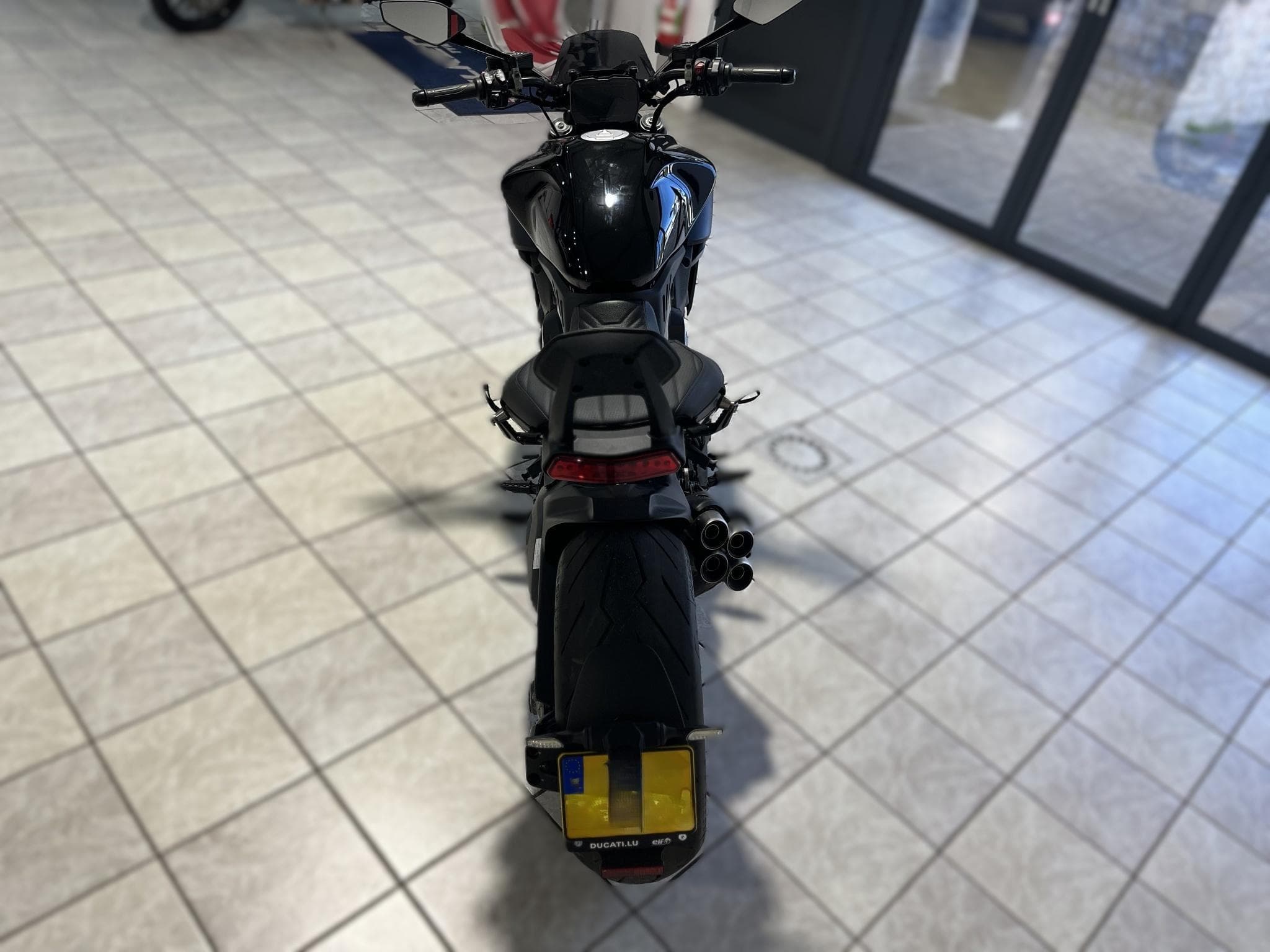Ducati Diavel V4 (2023) - Photo 4