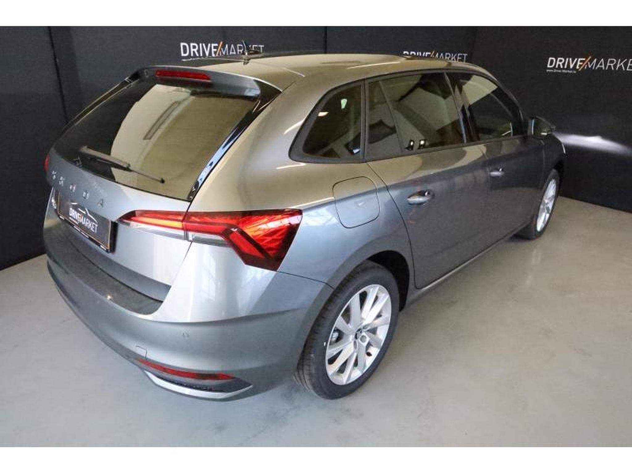 Skoda Scala Selection (2025) - Photo 12