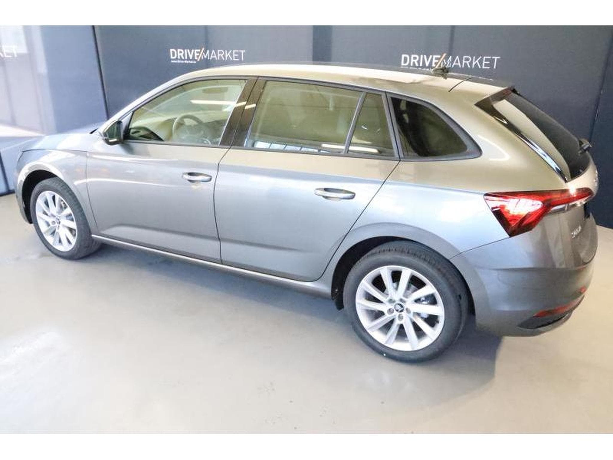 Skoda Scala Selection (2025) - Photo 8