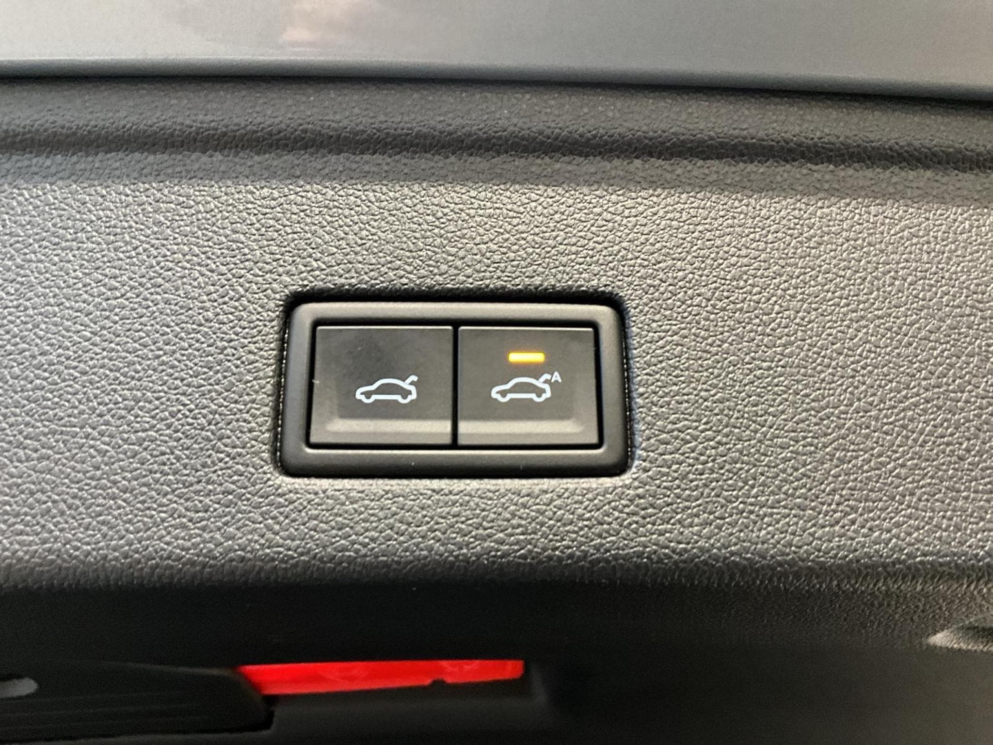 VW Touareg R-Line+V6+Aut.+4M+Pano+360 (2025) - Photo 19