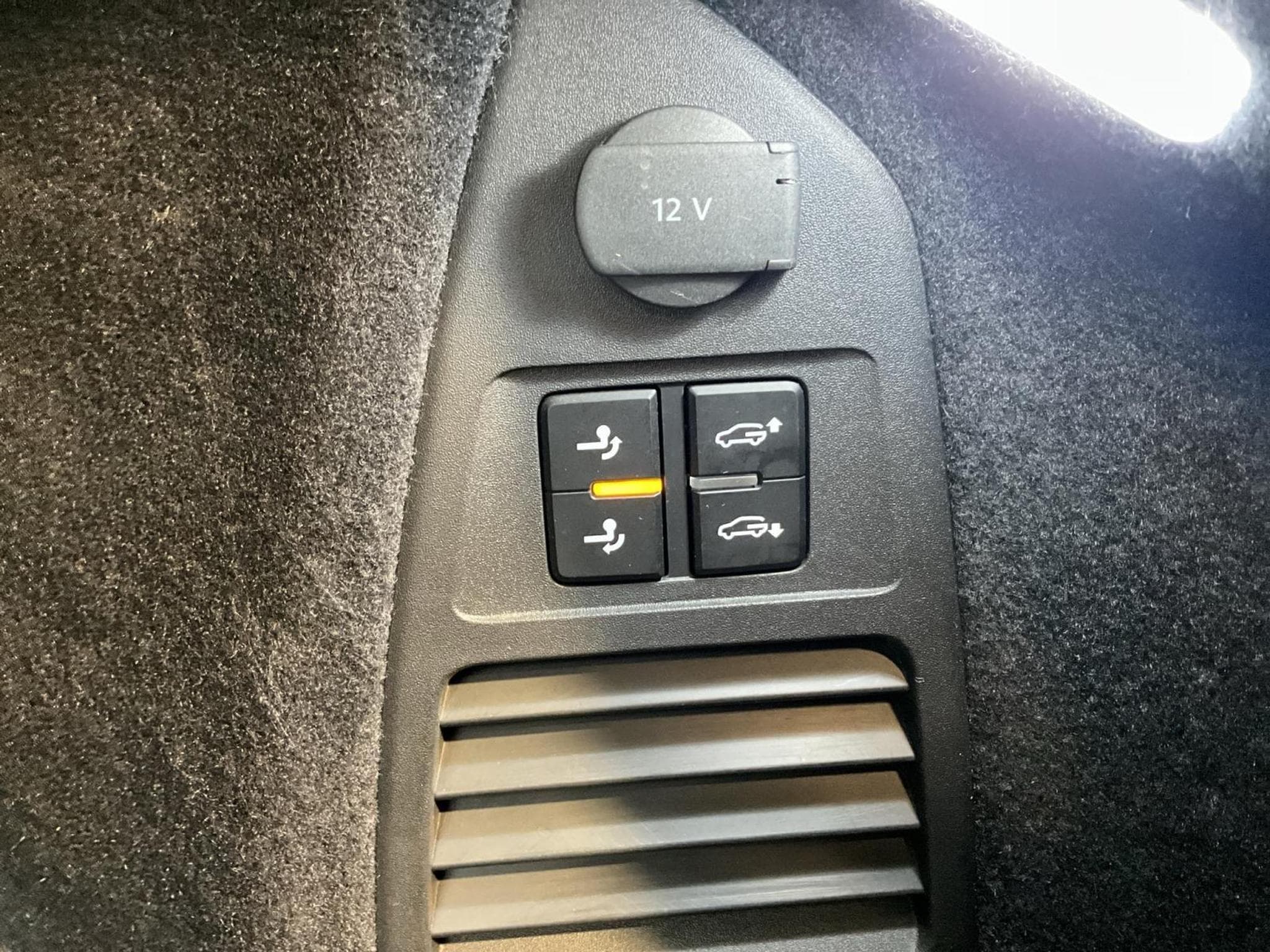 VW Touareg R-Line+V6+Aut.+4M+Pano+360 (2025) - Photo 20