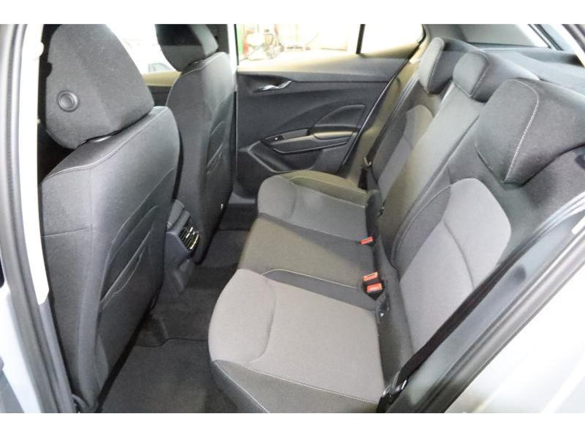 Skoda Fabia Selection (2025) - Foto 10