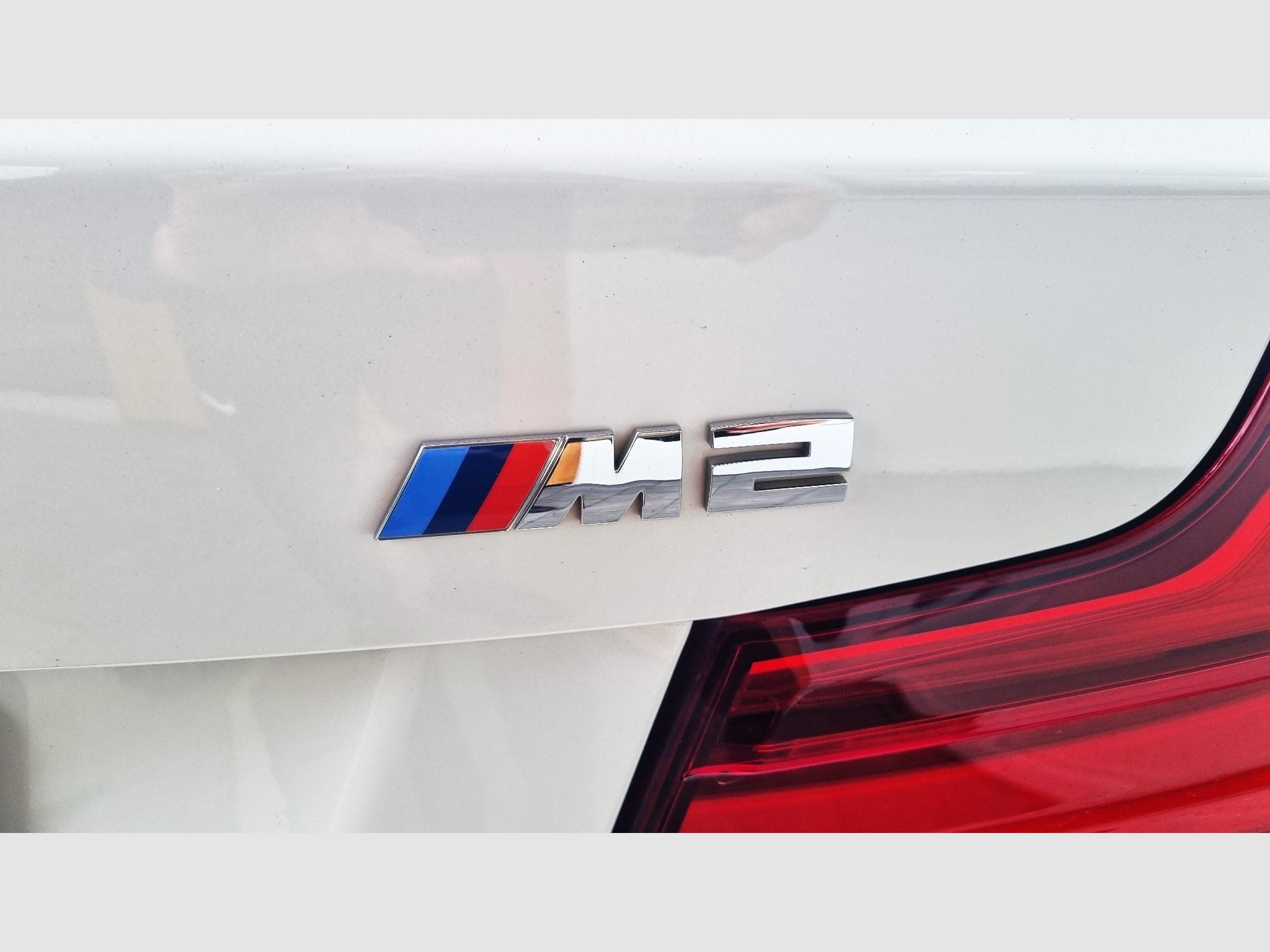 BMW M2 (F87) 370 CH M DKG (2017) - Foto 18