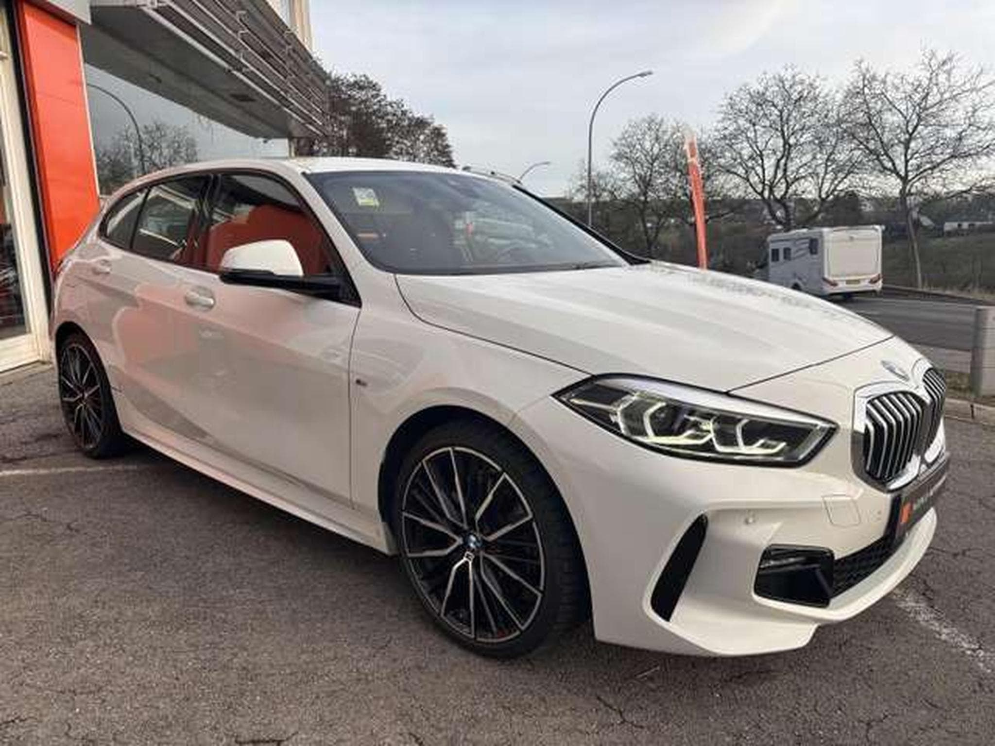 BMW 120 M STEPTRONIC - JUSQU'A 48 MOIS DE GARANTIE (2023) - Foto 4