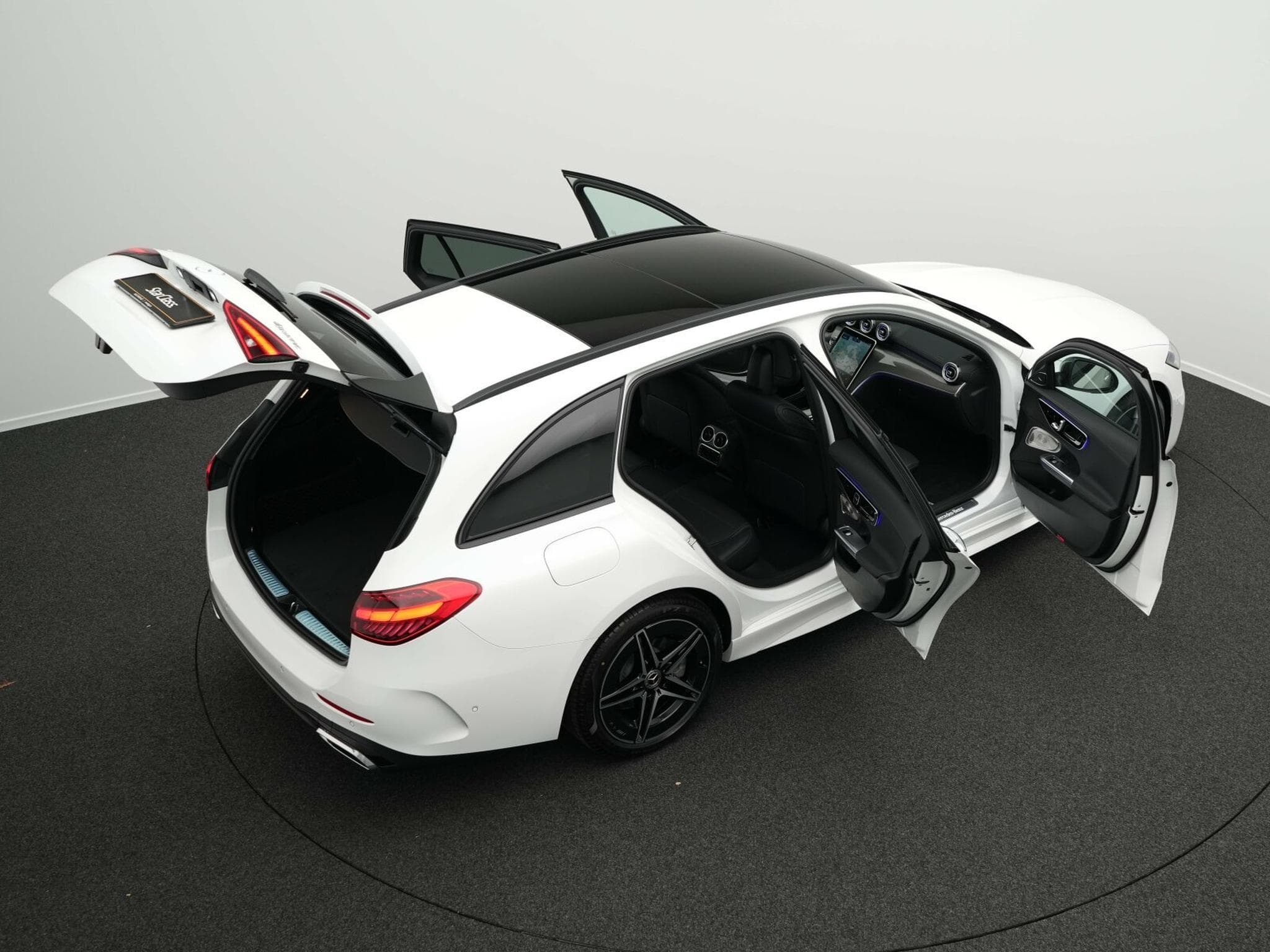 Mercedes C 200 d 4MATIC T-Modell (2025) - Photo 11