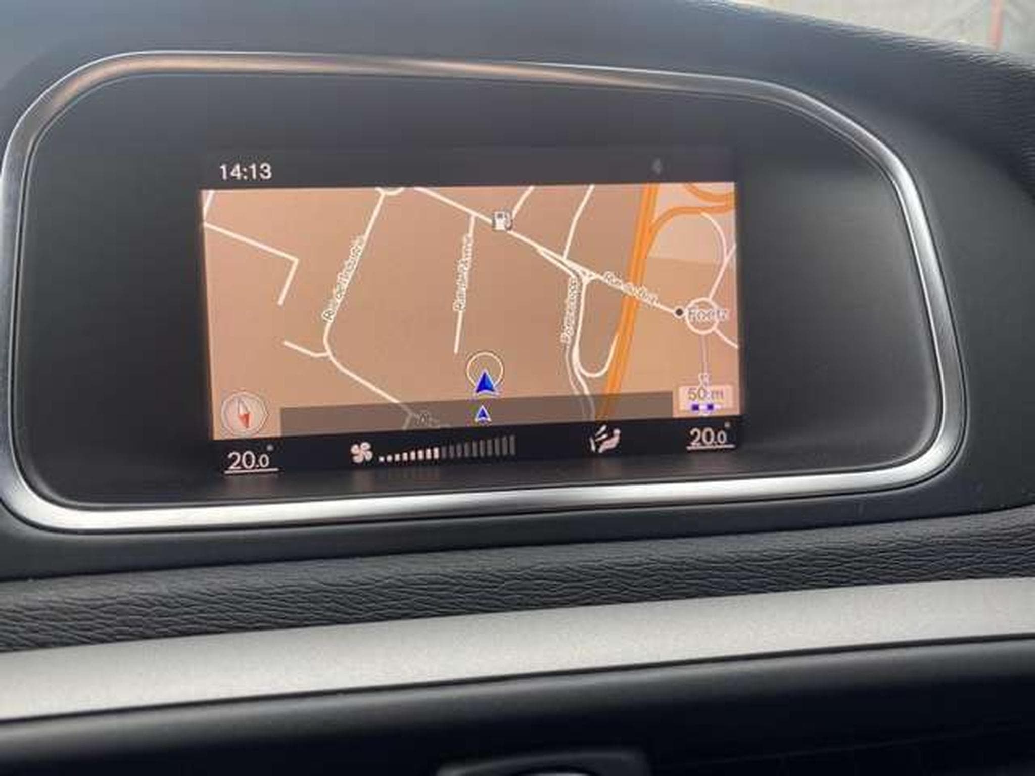 Volvo V40 vente privée (2017) - Photo 9