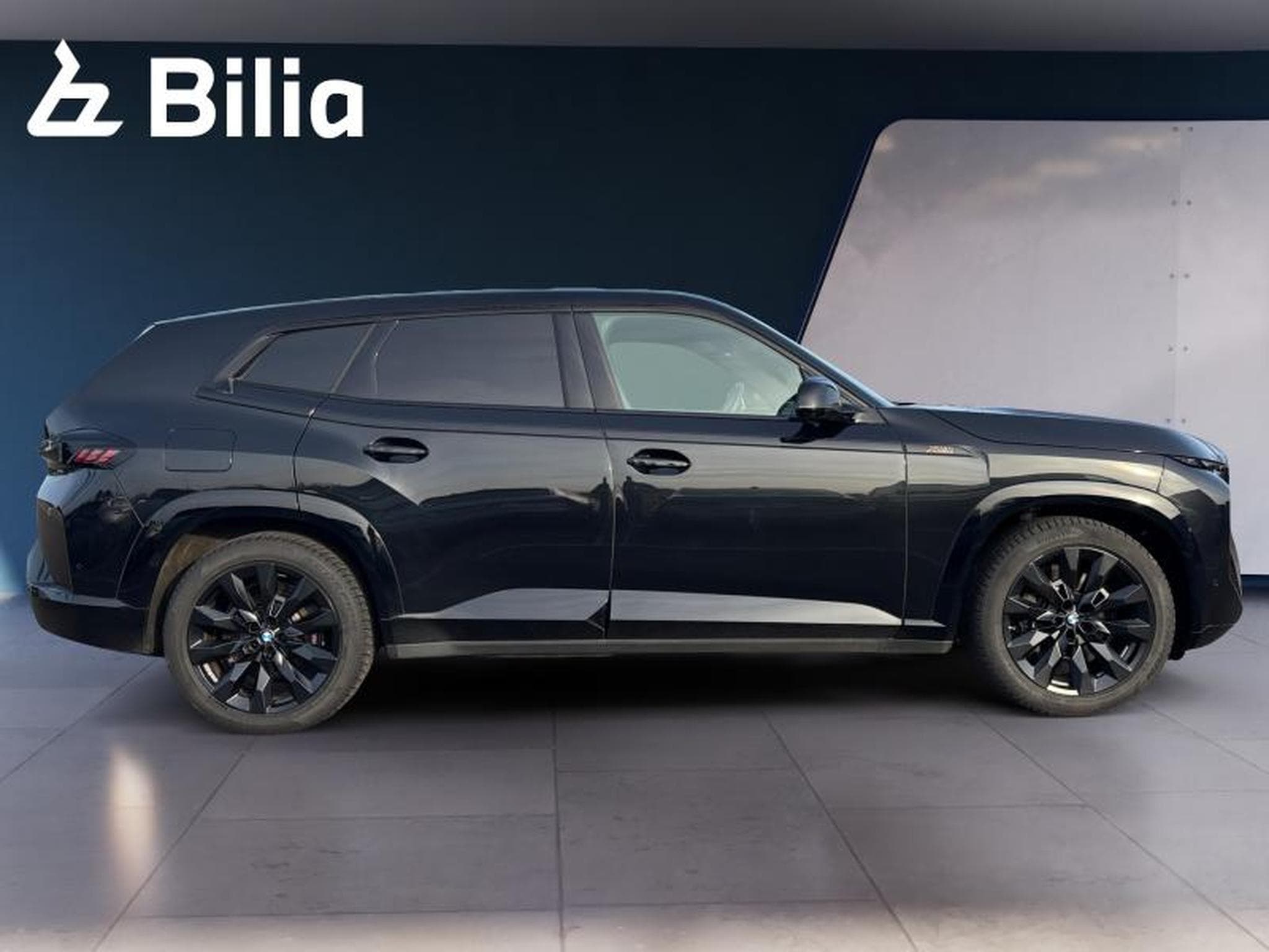 BMW XM V8 xDrive Kit M Sport (2023) - Photo 3