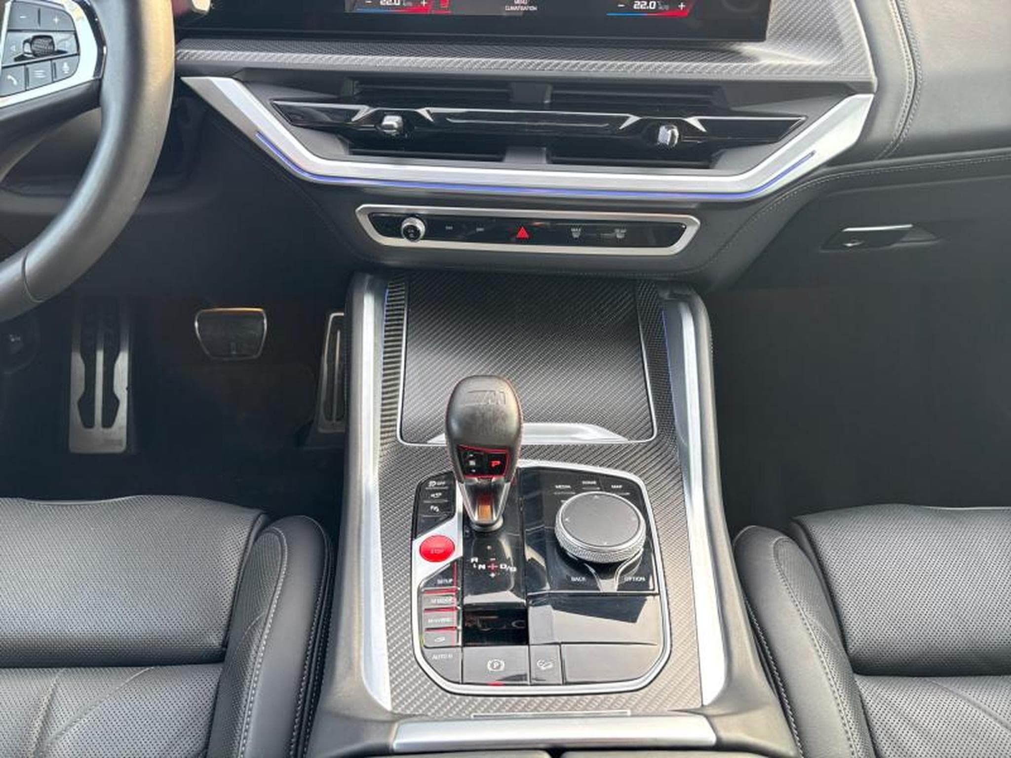 BMW XM V8 xDrive Kit M Sport (2023) - Photo 6