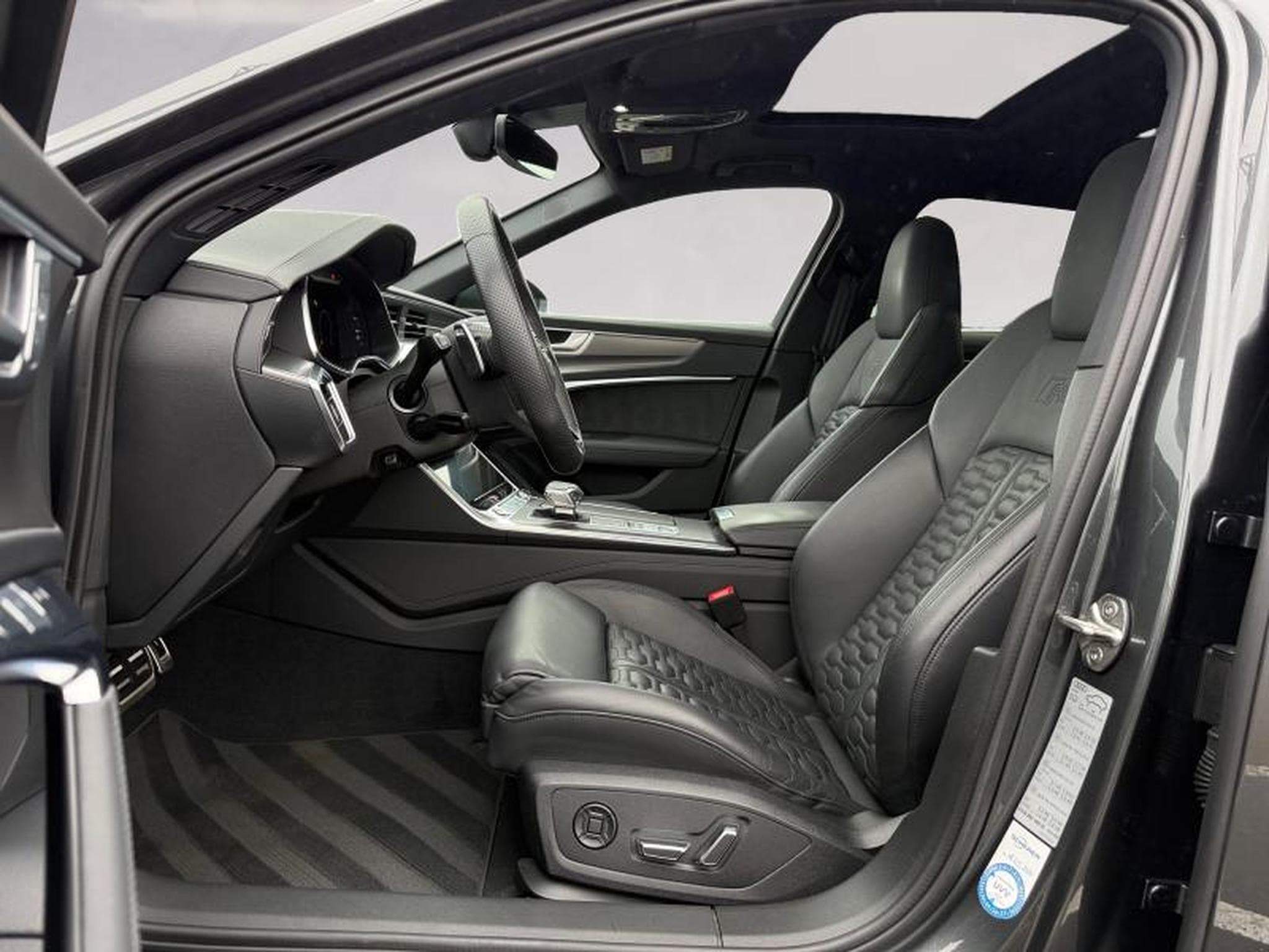 Audi RS6 RS6 AVANT 4.0 V8 TFSI Quattro (2024) - Photo 9