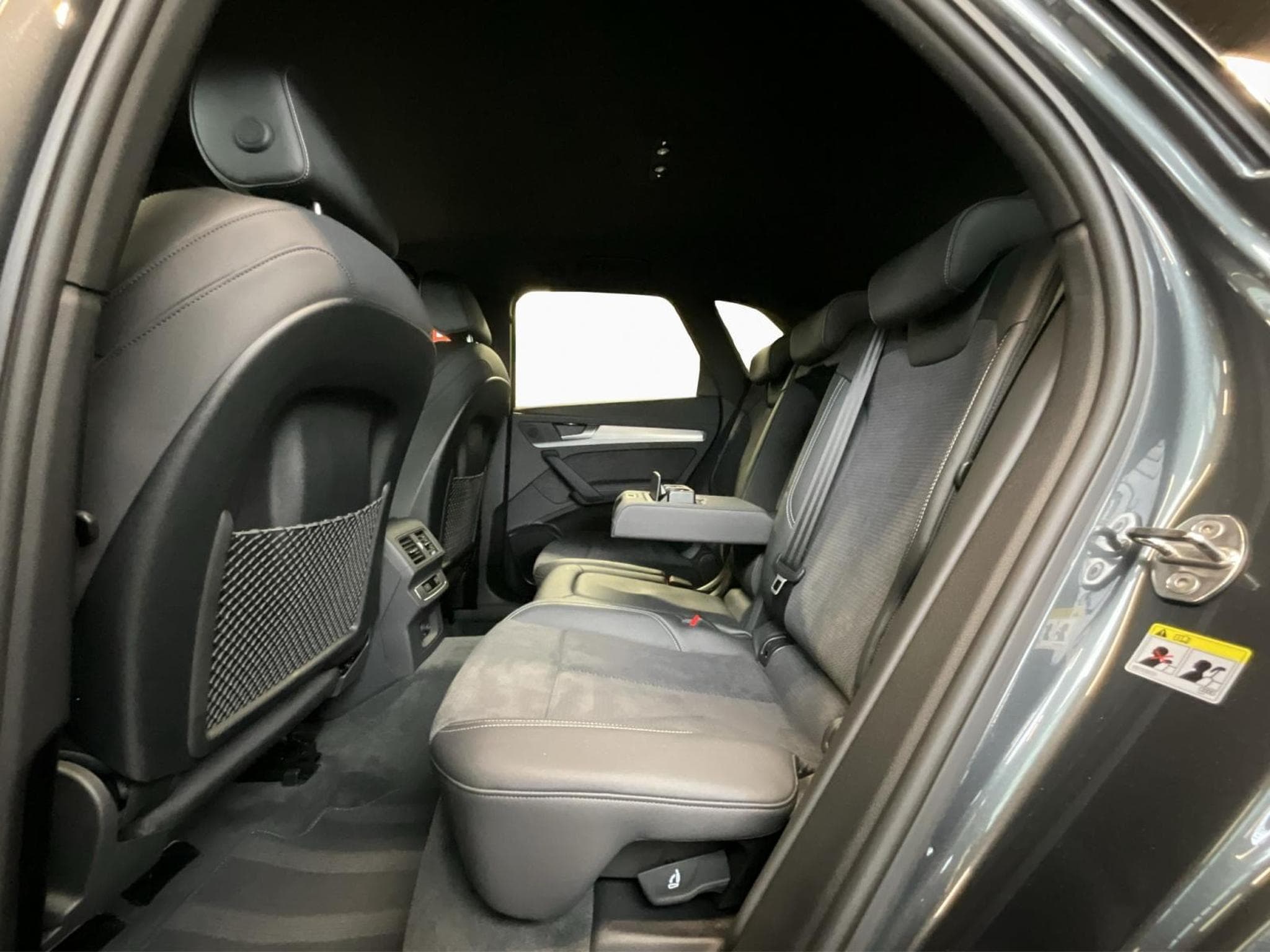 Audi Q5 S-line+S-tronic+Quattro+40TDI (2025) - Photo 15