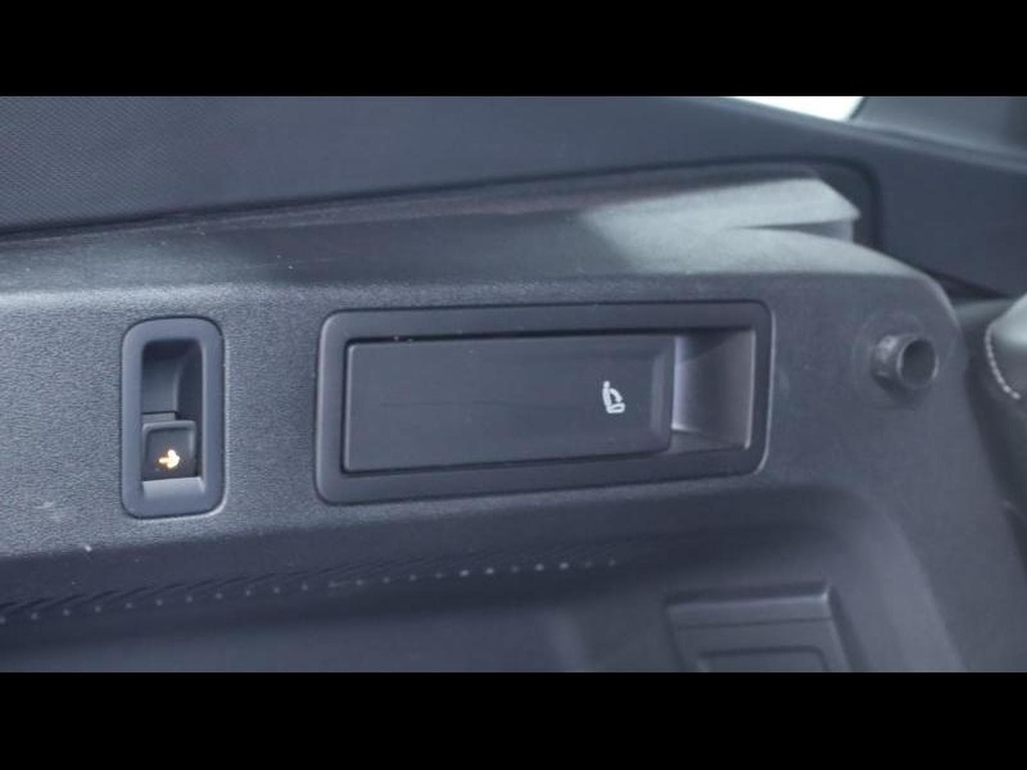 VW Tiguan New Tiguan TDi 150 R-Line Black Style DSG7 (2024) - Foto 30