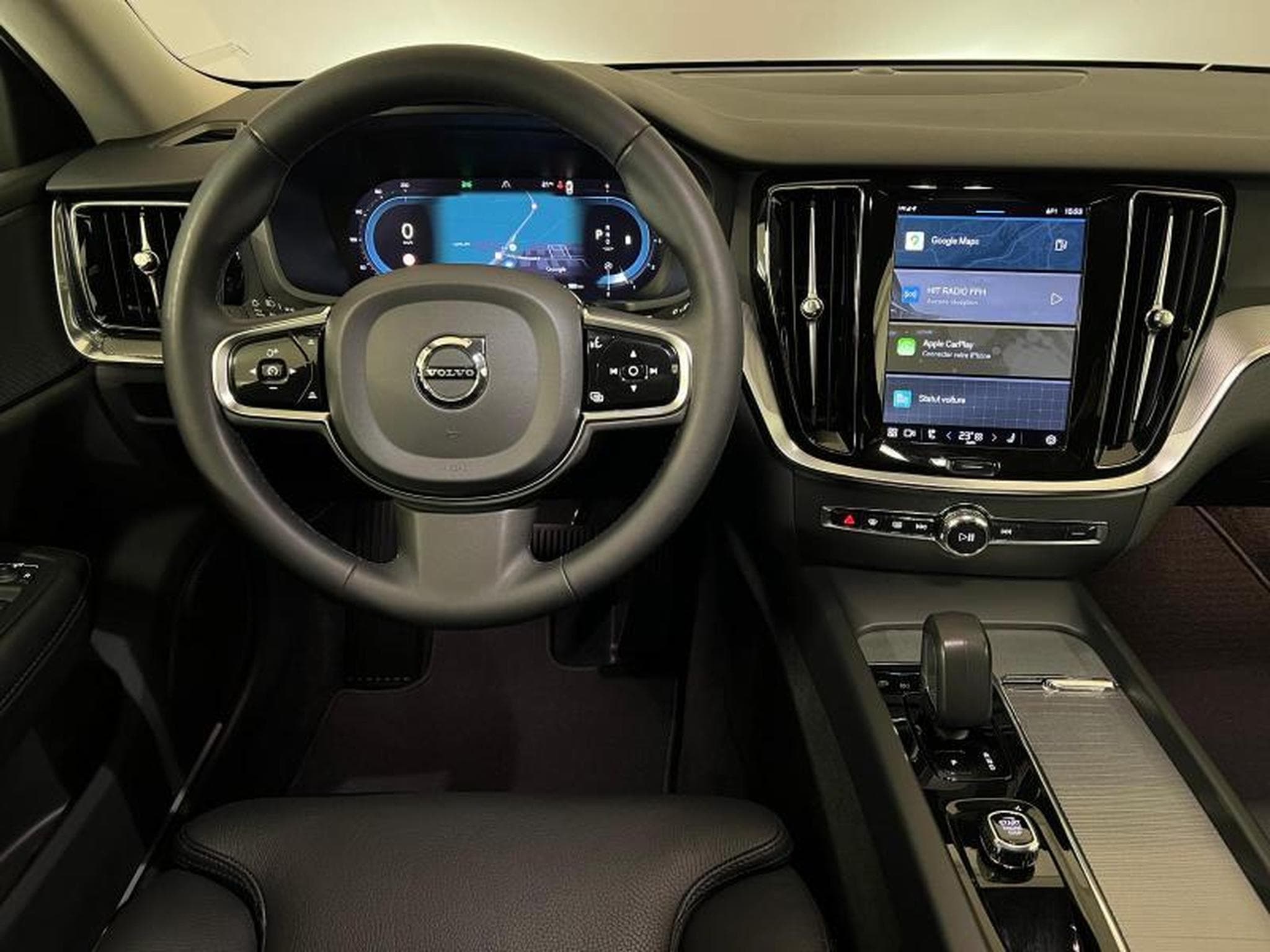 Volvo V60 Plus (2023) - Foto 15