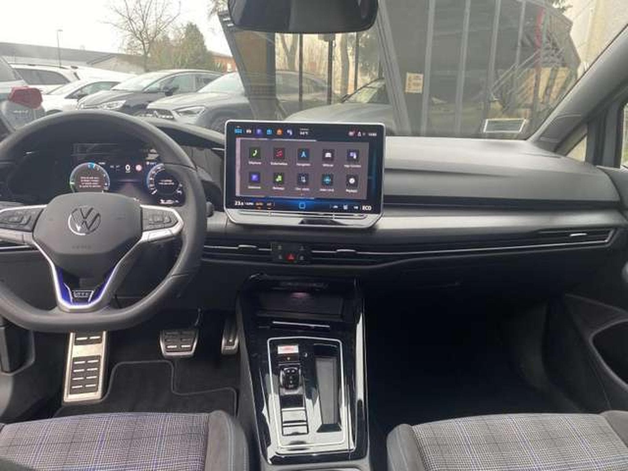 VW Golf Hybride - JUSQU'A 48 MOIS DE GARANTIE (2024) - Photo 16
