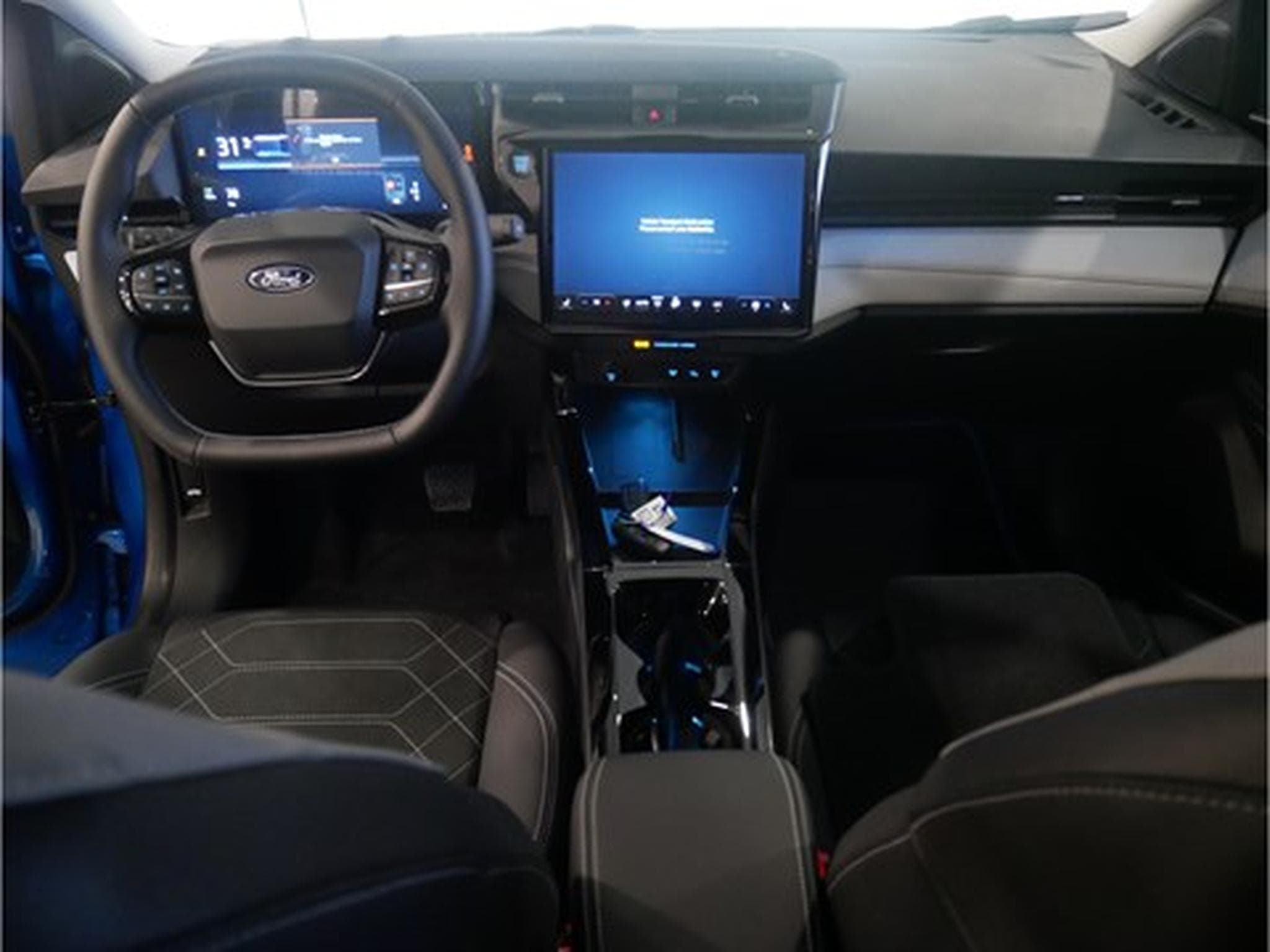 Ford Puma Gen-E Premium 43kWh Standard Range 168ch/123kW A1 (2025) - Photo 4