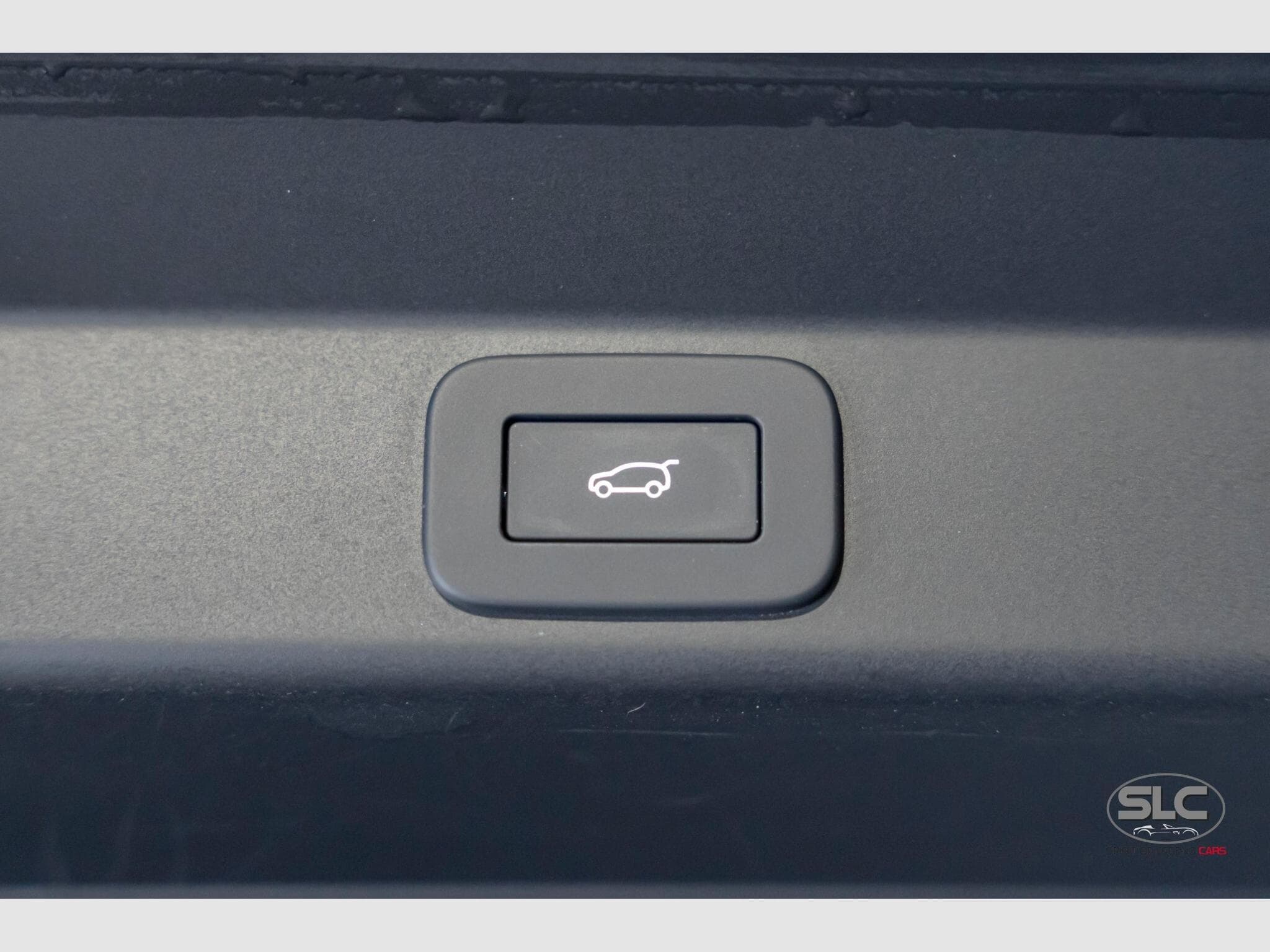 Land-Rover Range Rover Sport P635 SV Edition Two (2025) - Photo 11