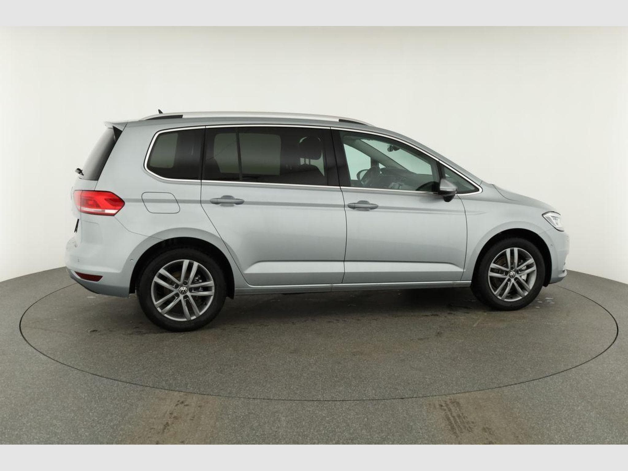 VW Touran Comfortline BMT/Start-Stopp (2026) - Foto 21