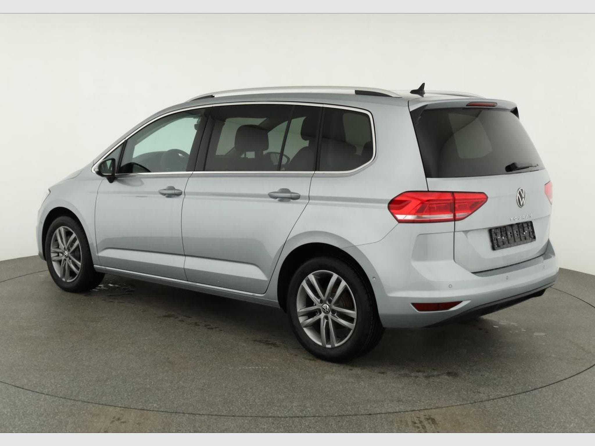 VW Touran Comfortline BMT/Start-Stopp (2026) - Foto 3