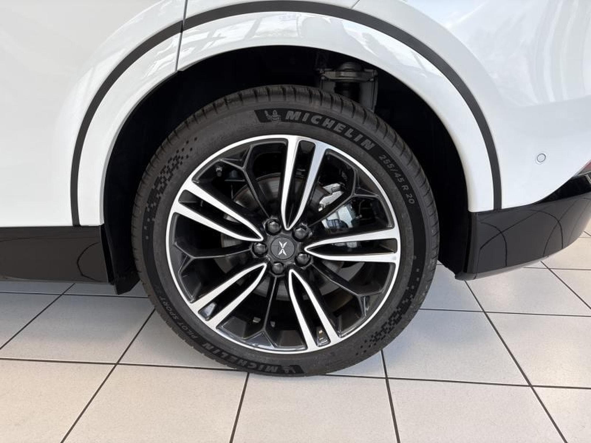 Xpeng G6 485ch 80,8kWh AWD Performance (2025) - Foto 8