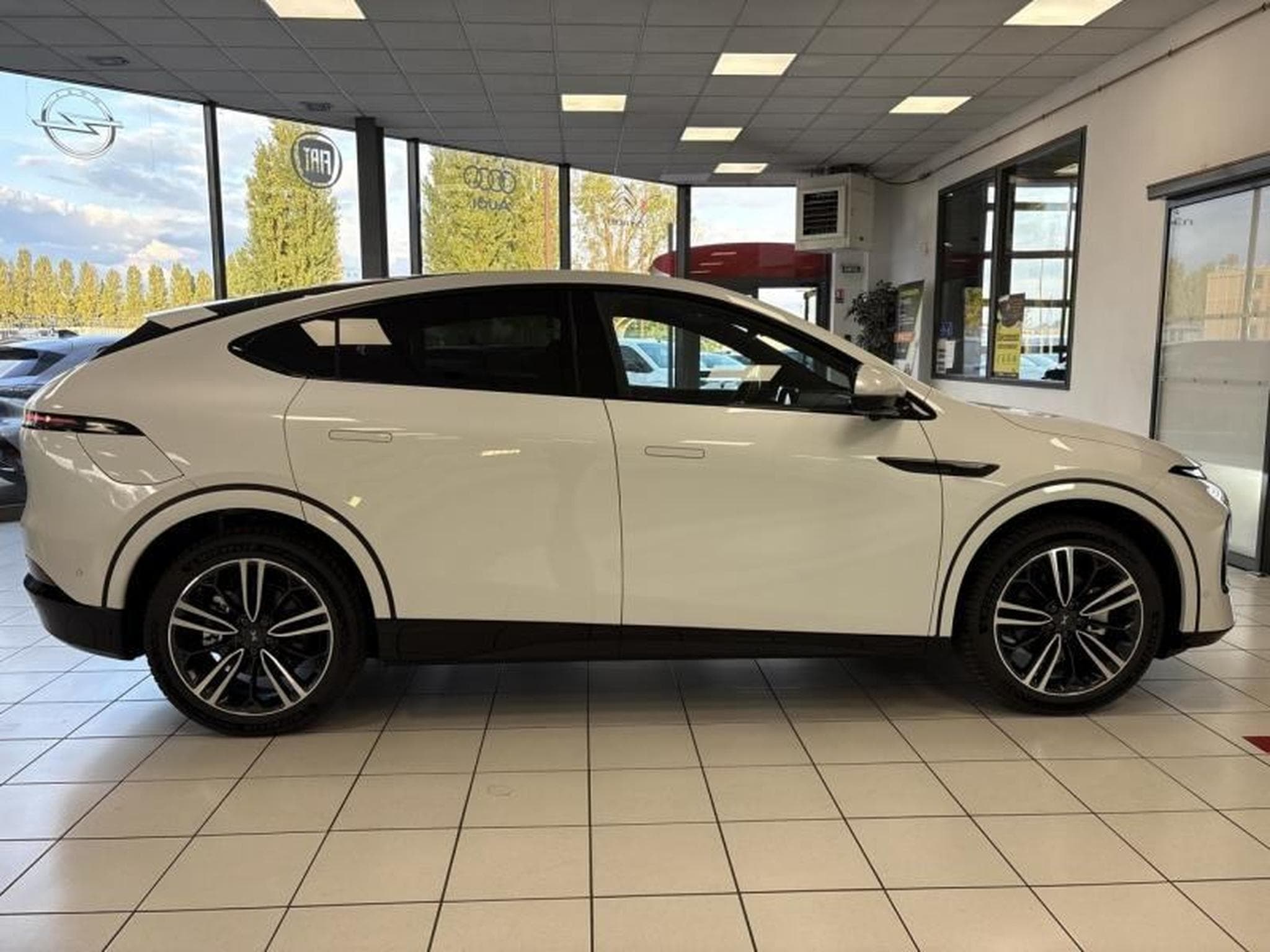 Xpeng G6 485ch 80,8kWh AWD Performance (2025) - Foto 5