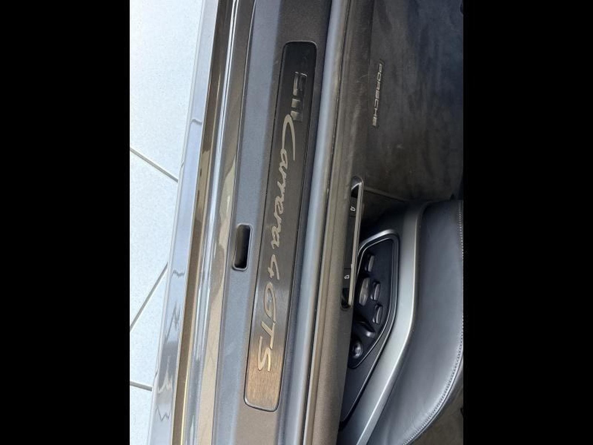 Porsche 911 Coupe 3.0 480ch 992 Carrera 4 GTS PDK (2023) - Photo 17