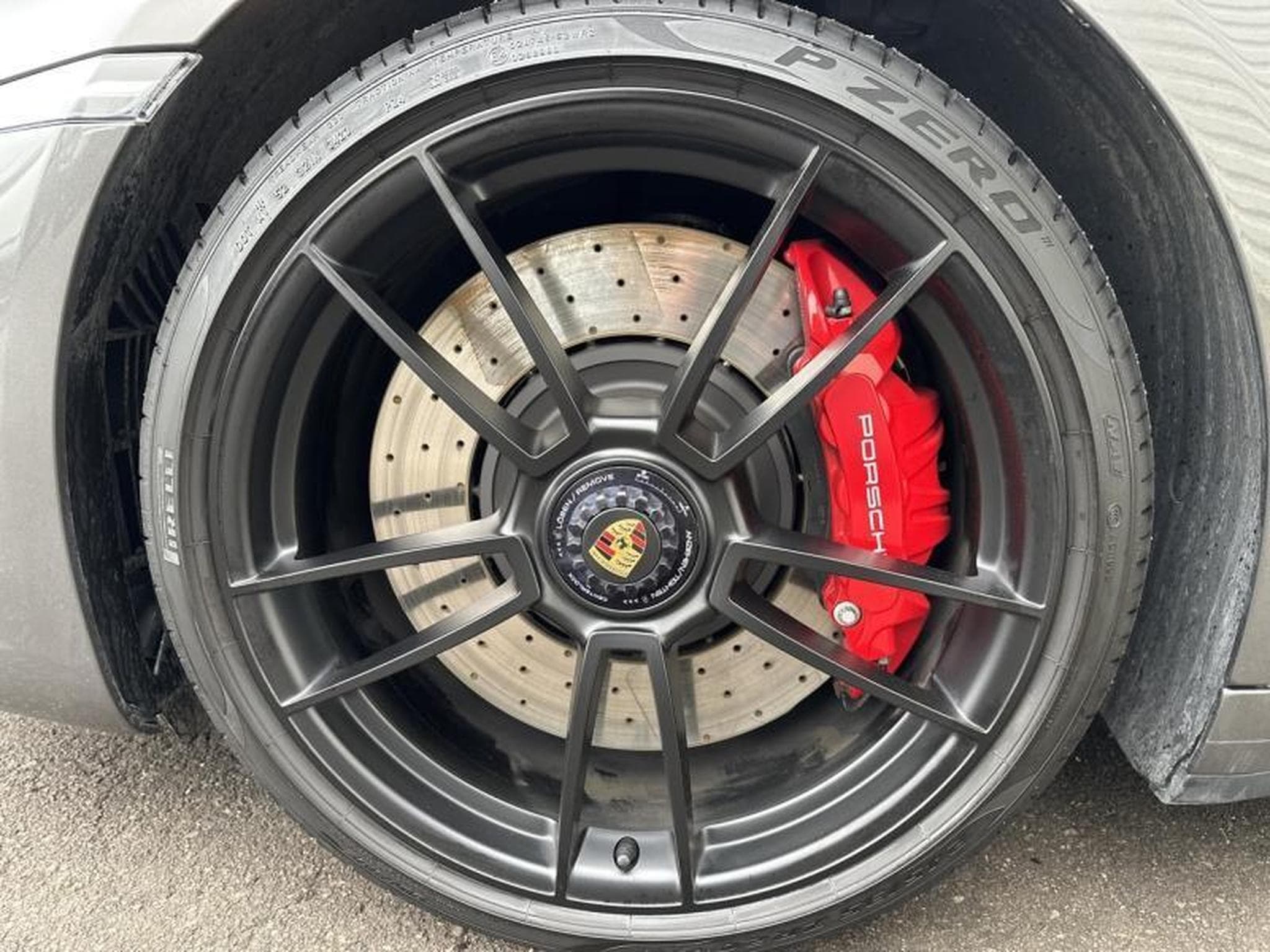 Porsche 911 Coupe 3.0 480ch 992 Carrera 4 GTS PDK (2023) - Photo 21