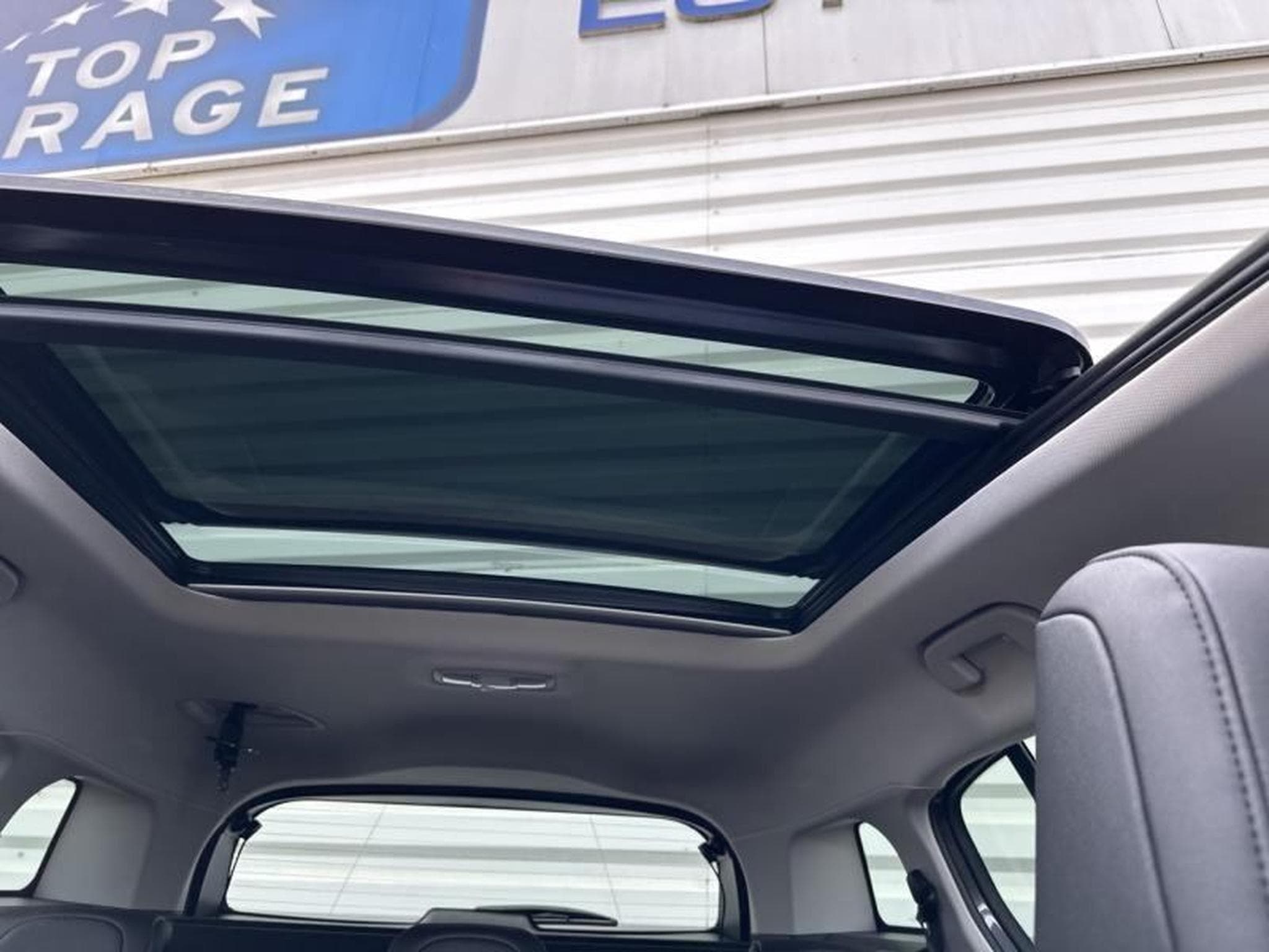 Citroën C5 Aircross C5 Aircross BlueHDi 130ch MAX EAT8 TOIT PANO (2026) - Photo 9