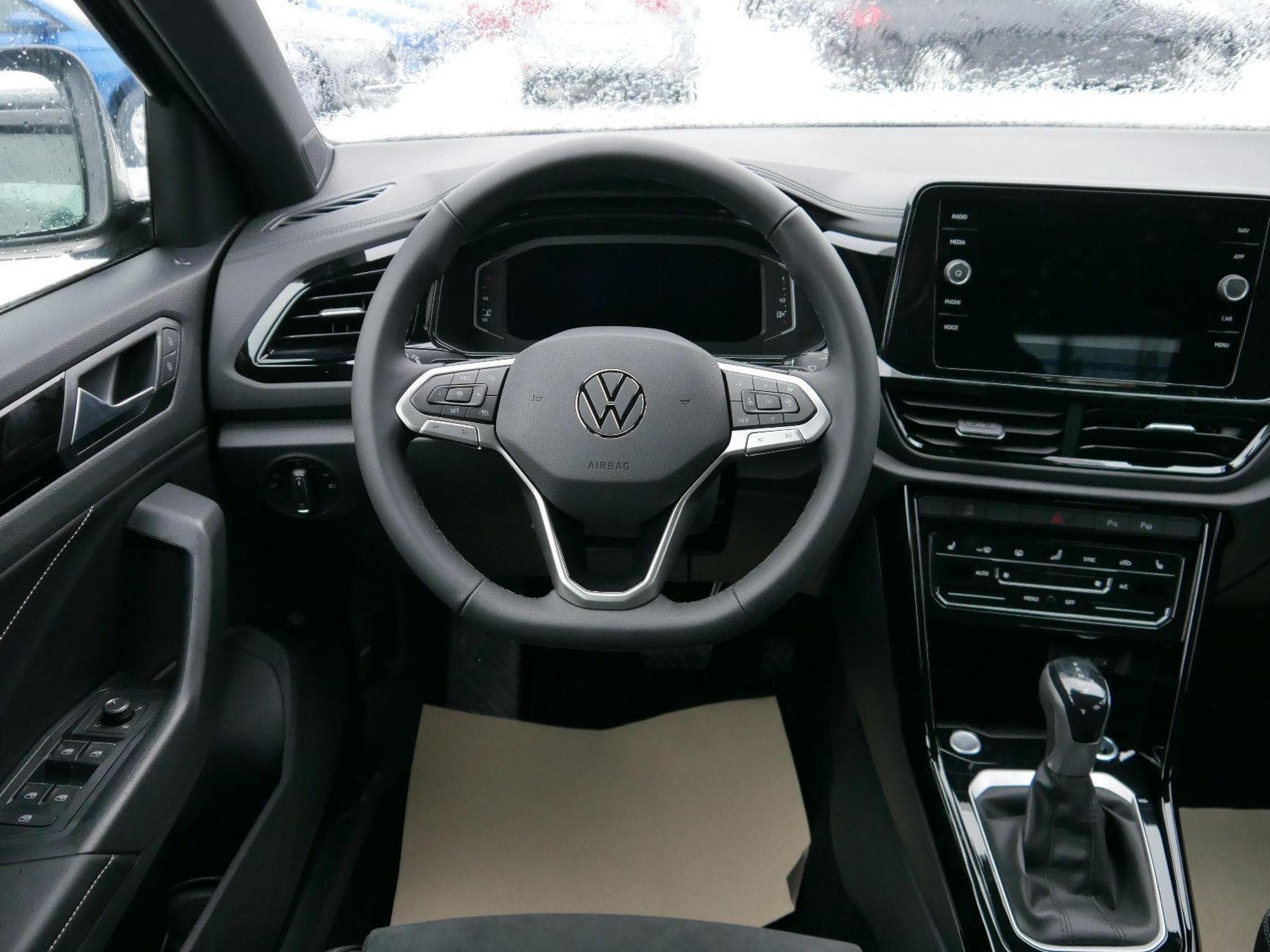 VW T-Roc Style (2026) - Foto 11