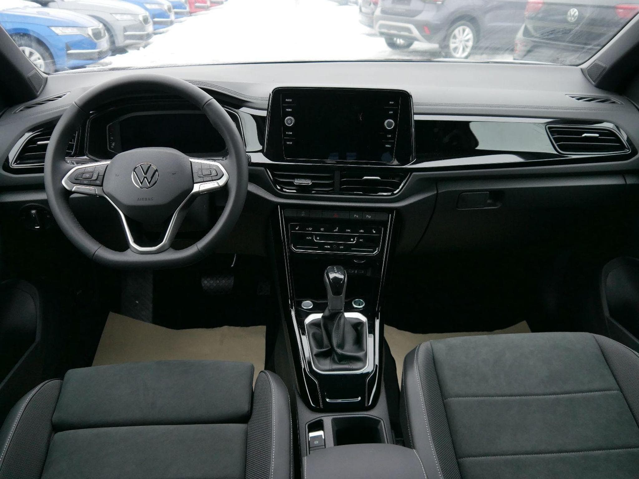 VW T-Roc Black Style (2026) - Foto 12