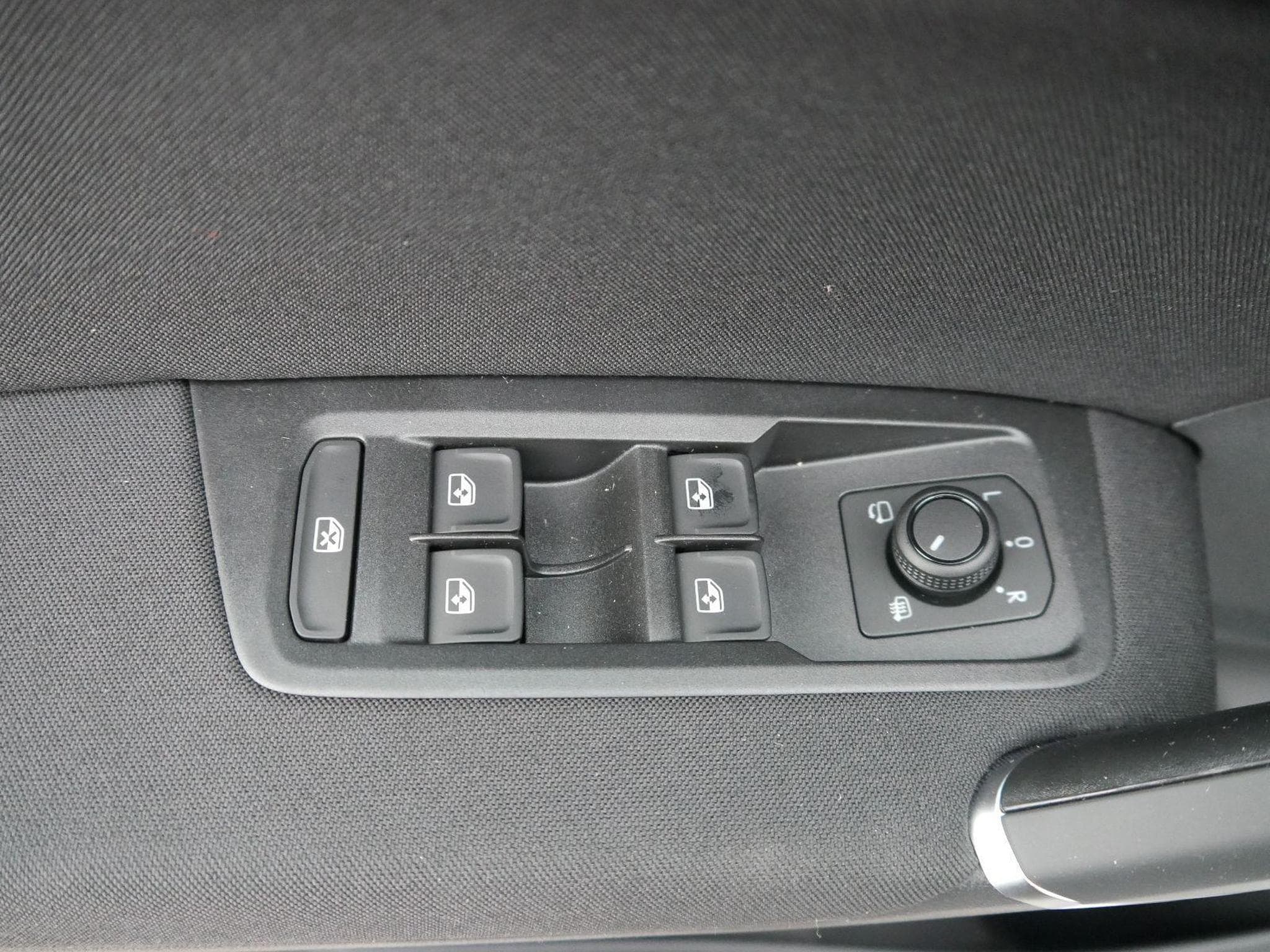 VW Touran Comfortline (2026) - Foto 10