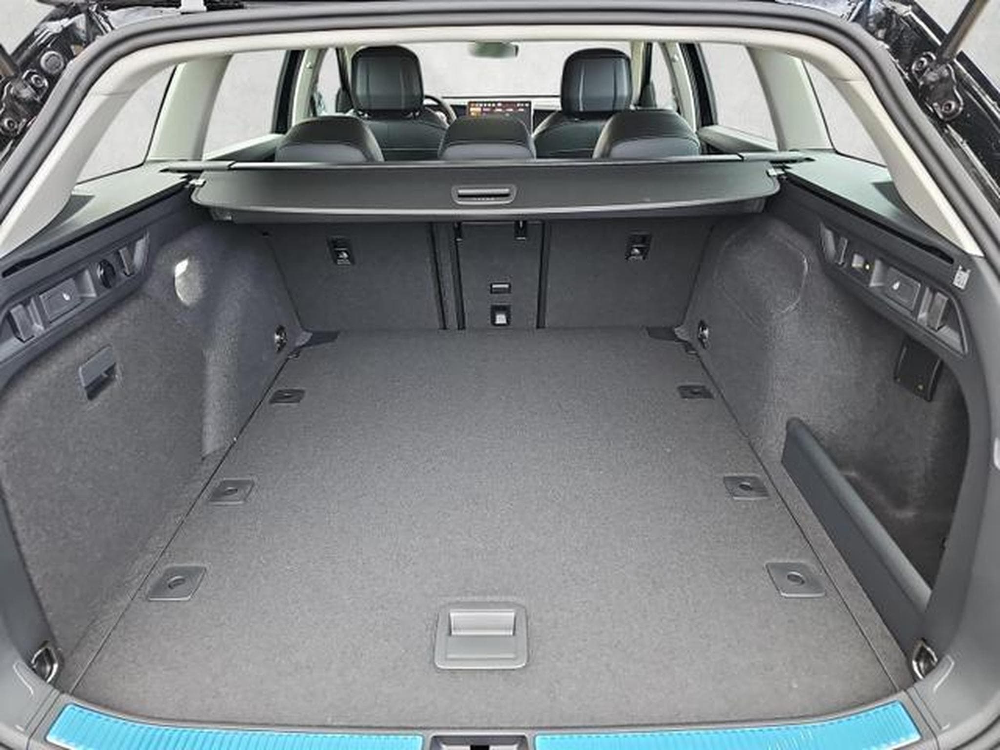 VW Passat Variant 2.0 TDI 110 kW Business (2026) - Foto 1