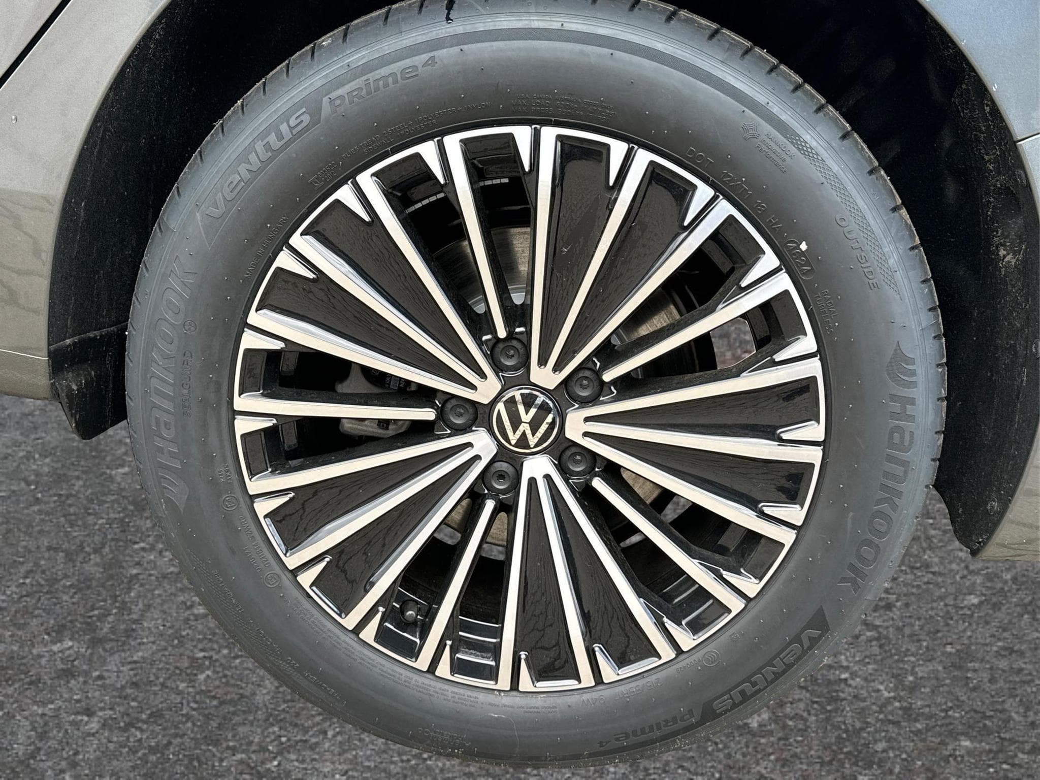 VW Passat Variant Elegance (2026) - Foto 9