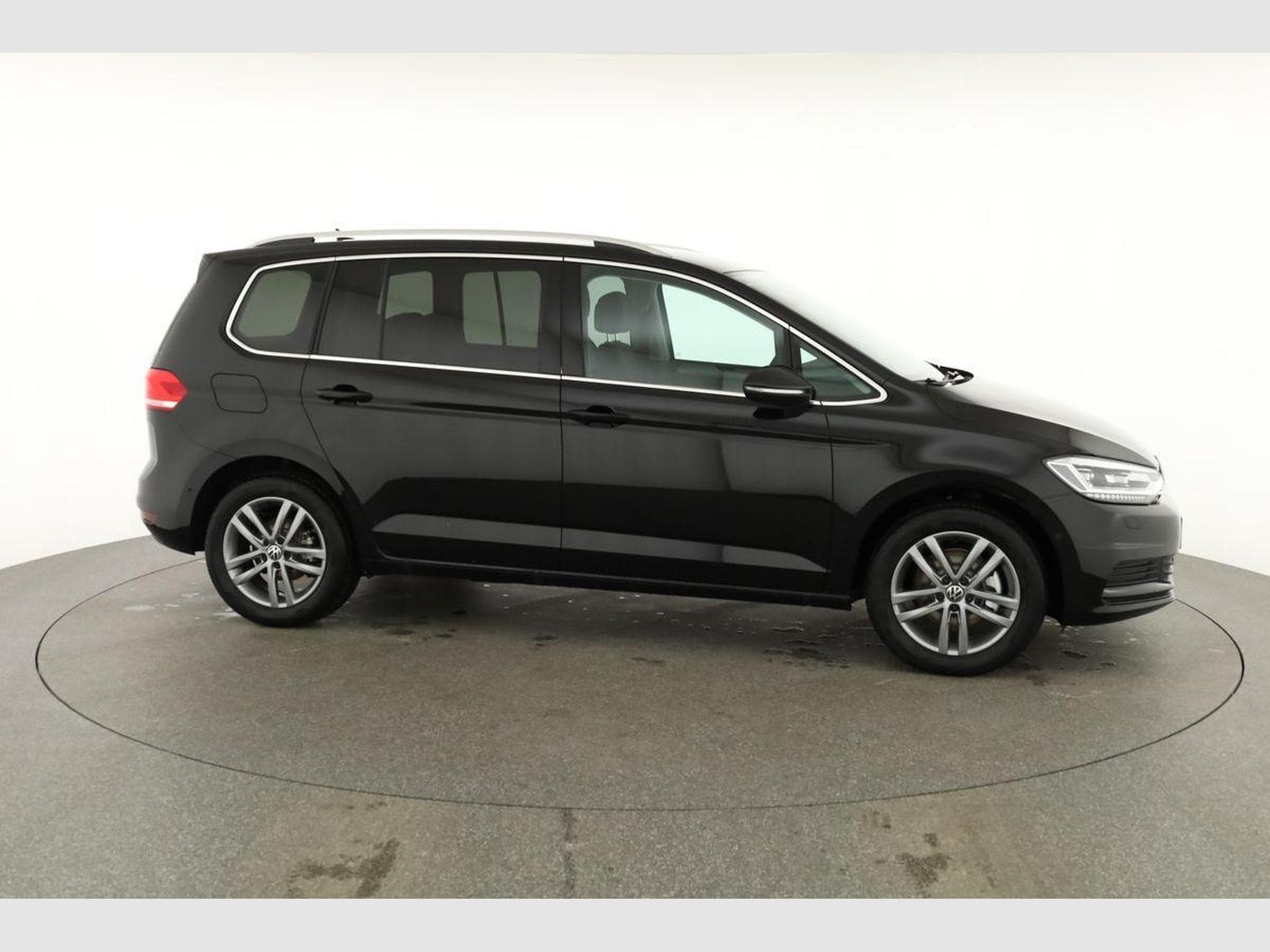 VW Touran Comfortline BMT/Start-Stopp (2026) - Foto 23