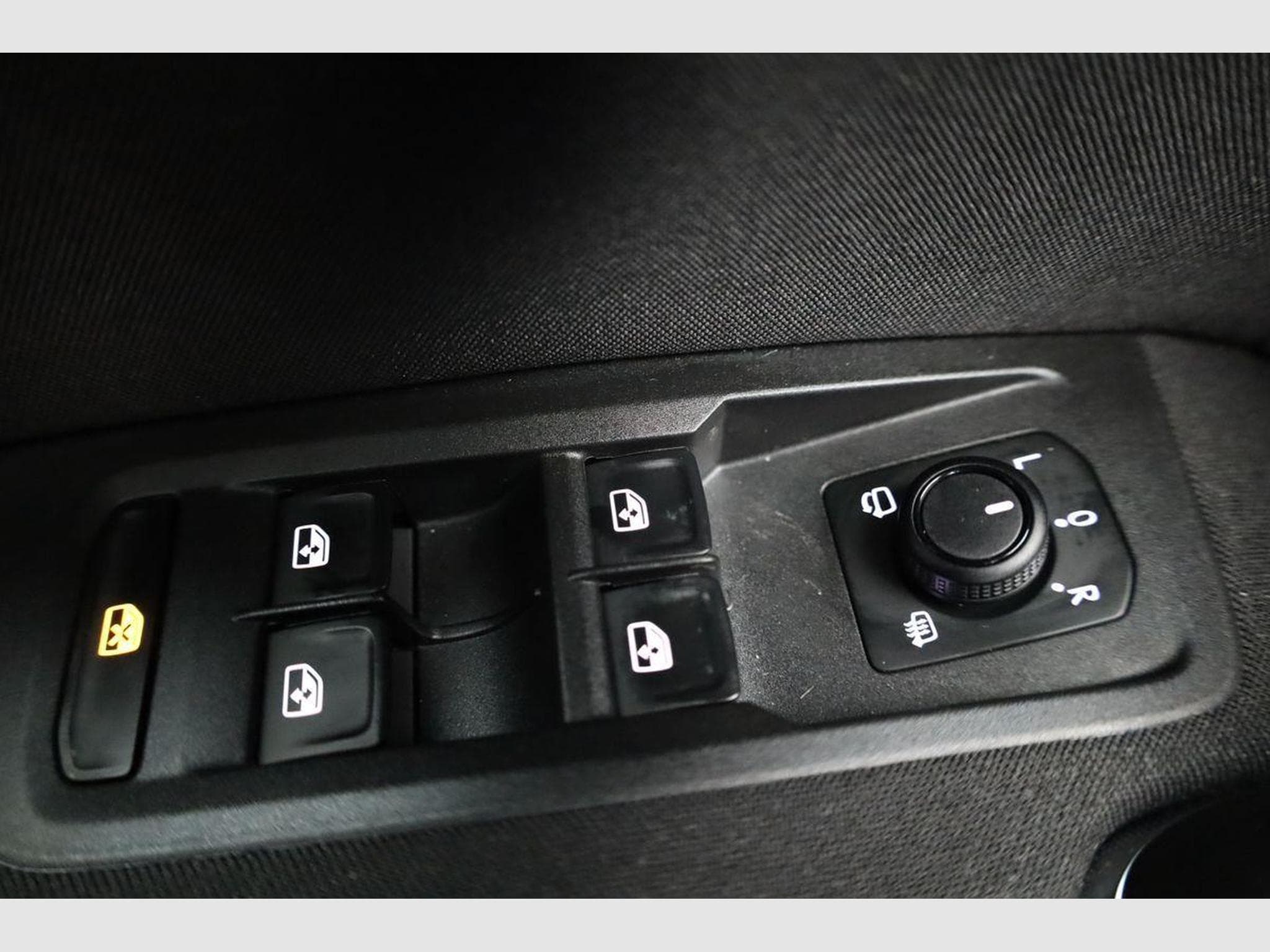 VW Touran Comfortline BMT/Start-Stopp (2026) - Foto 7