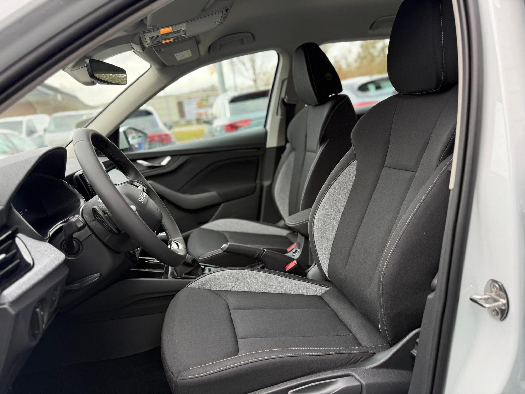 Skoda Kamiq Selection (2026) - Foto 8