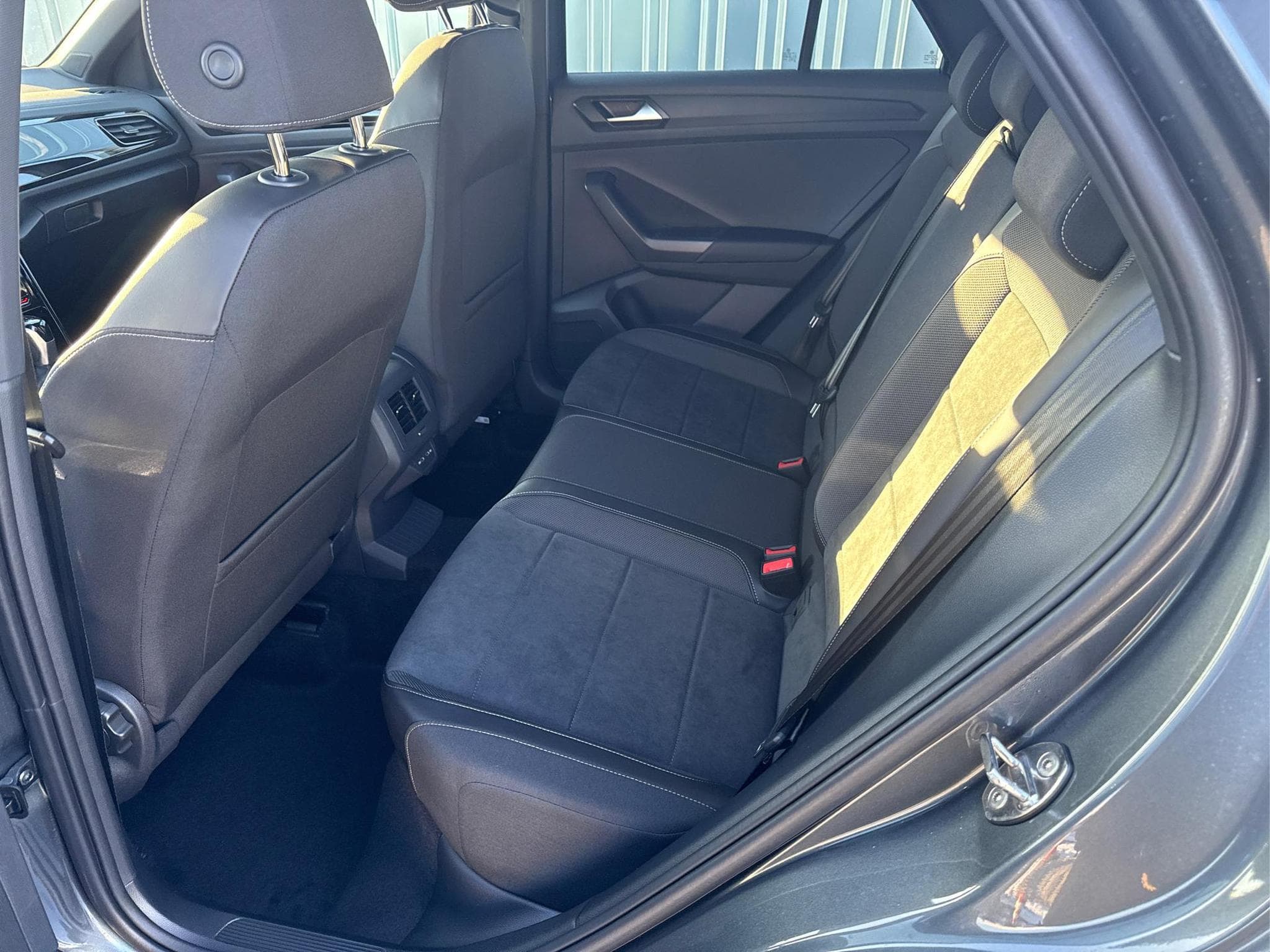 VW T-Roc Black Style 1,5 (2026) - Foto 19