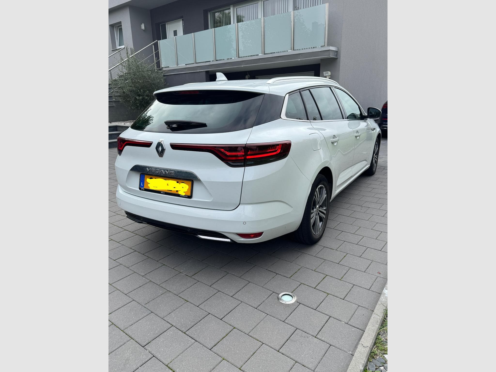 Renault Megane 1,5 DCI (2020) - Photo 5