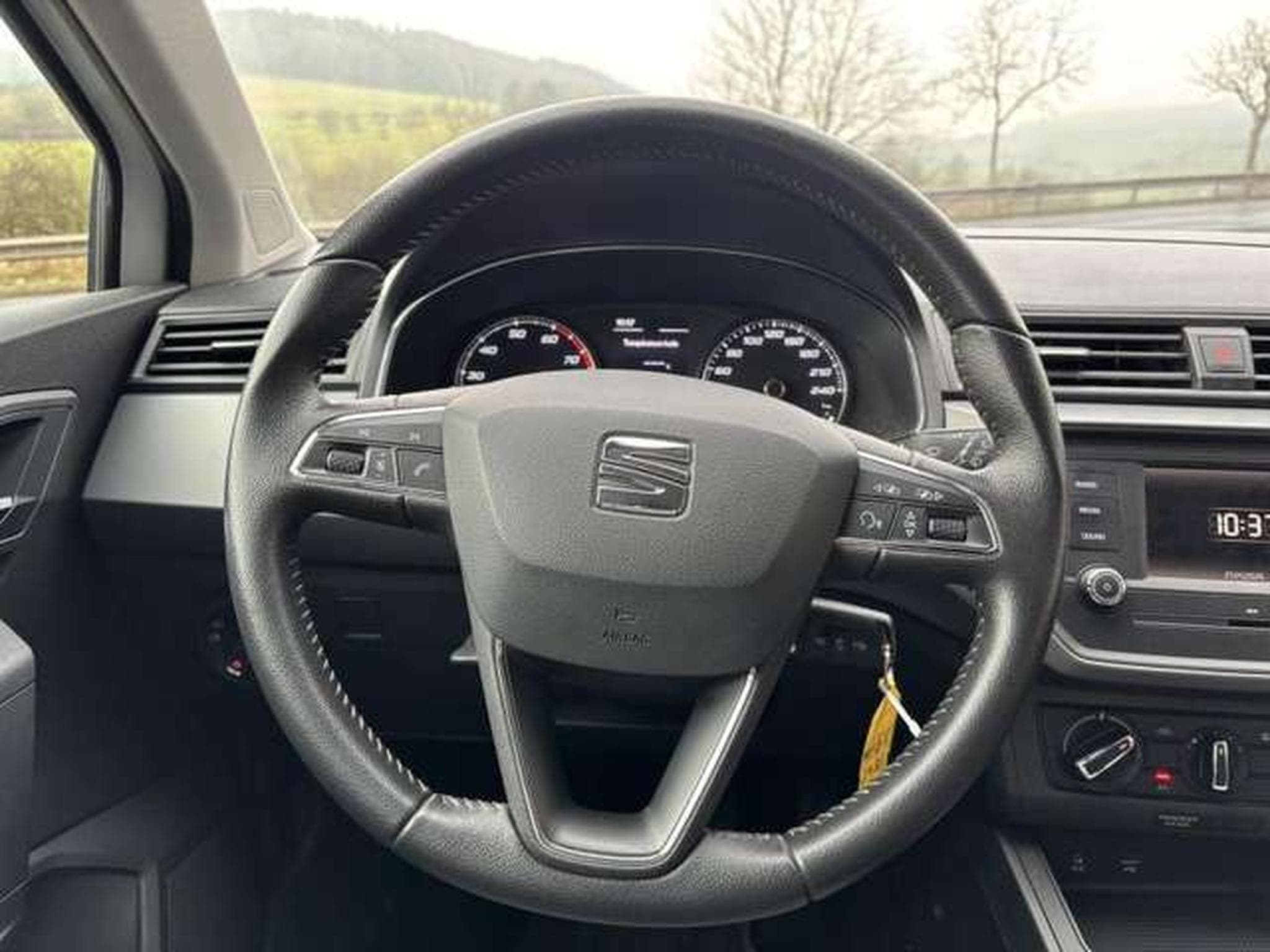 SEAT Ibiza 1.0 TSI STYLE - JUSQU'A 48 MOIS DE GARANTIE (2018) - Photo 13