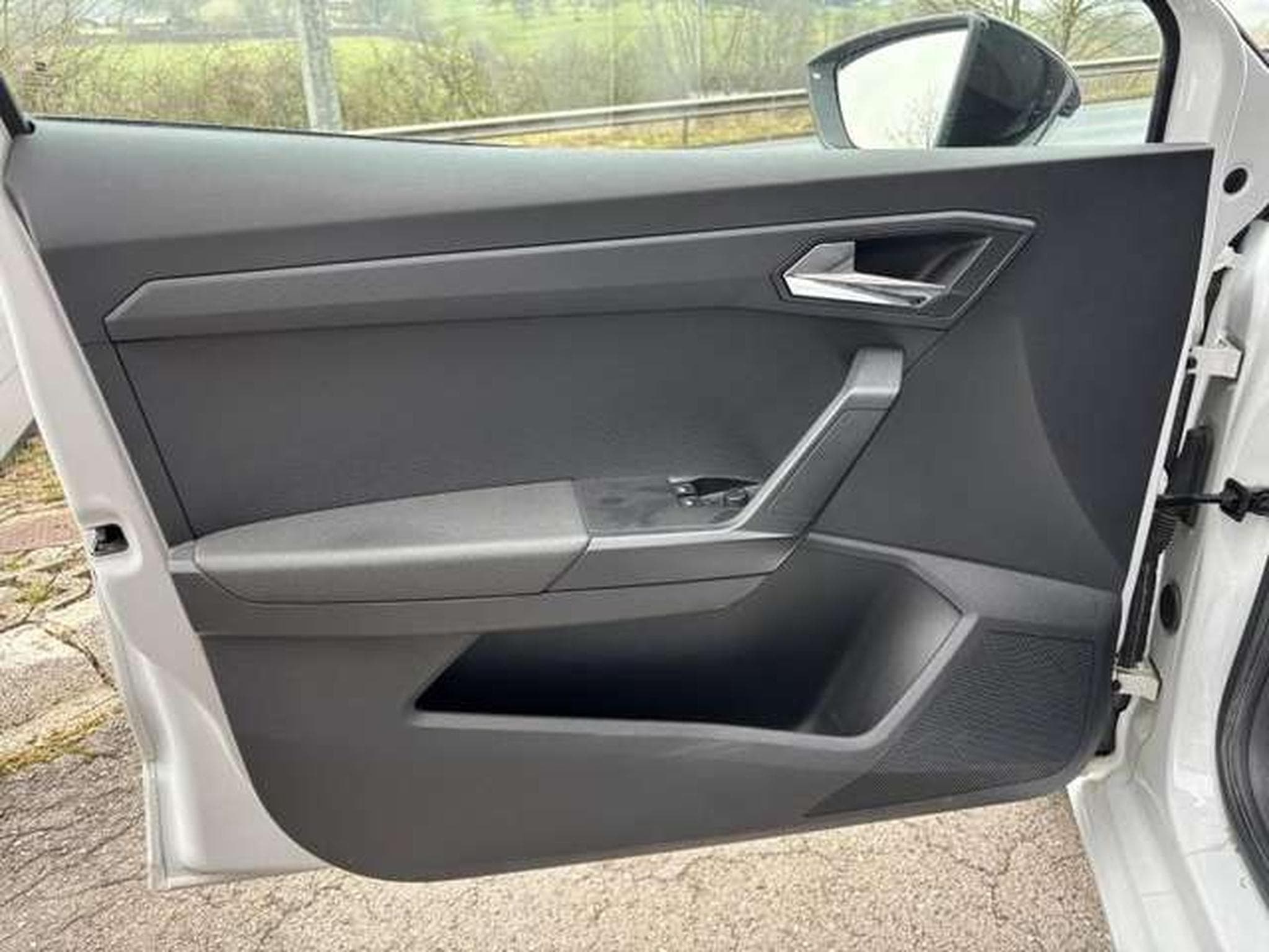 SEAT Ibiza 1.0 TSI STYLE - JUSQU'A 48 MOIS DE GARANTIE (2018) - Photo 8