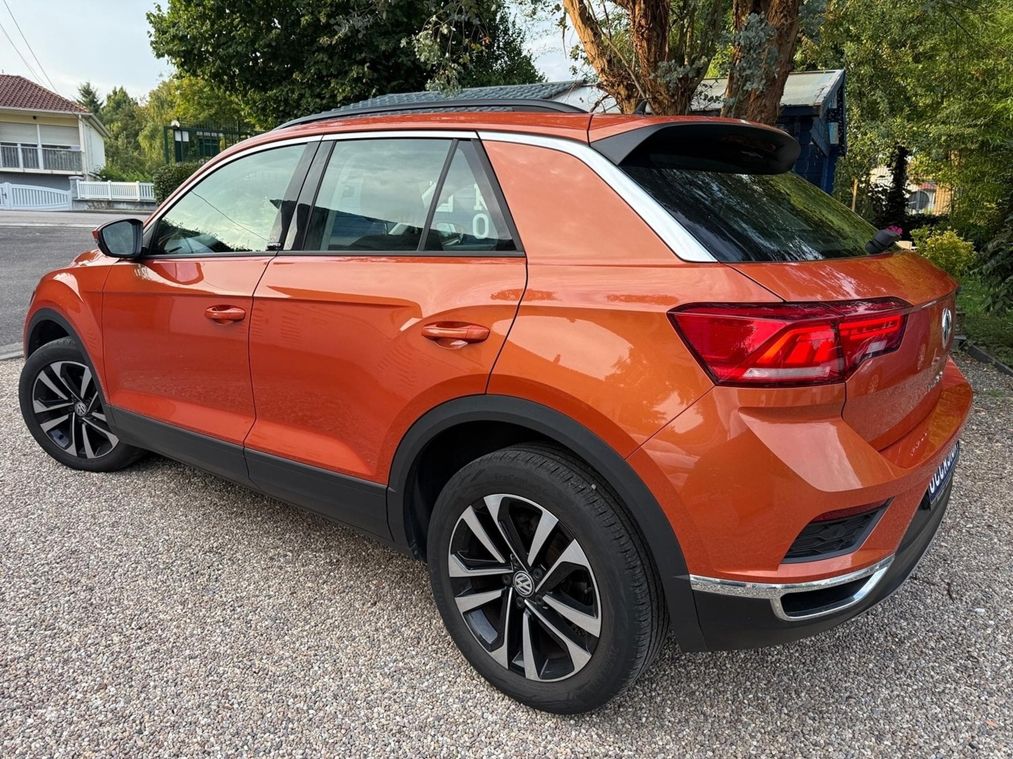 VW T-Roc 1.0 Tsi 115 cv (2020) - Foto 3