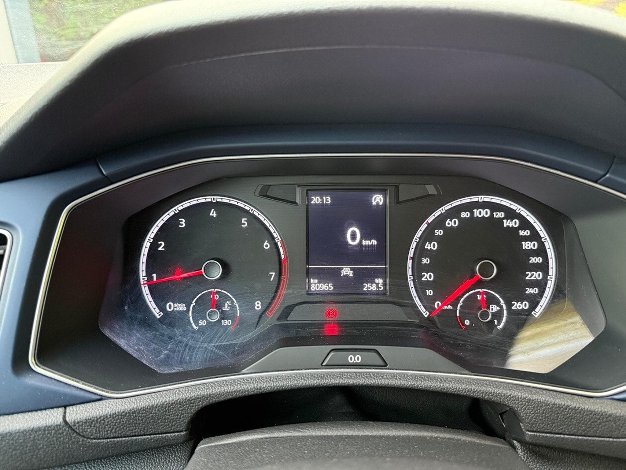 VW T-Roc 1.0 Tsi 115 cv (2020) - Foto 8